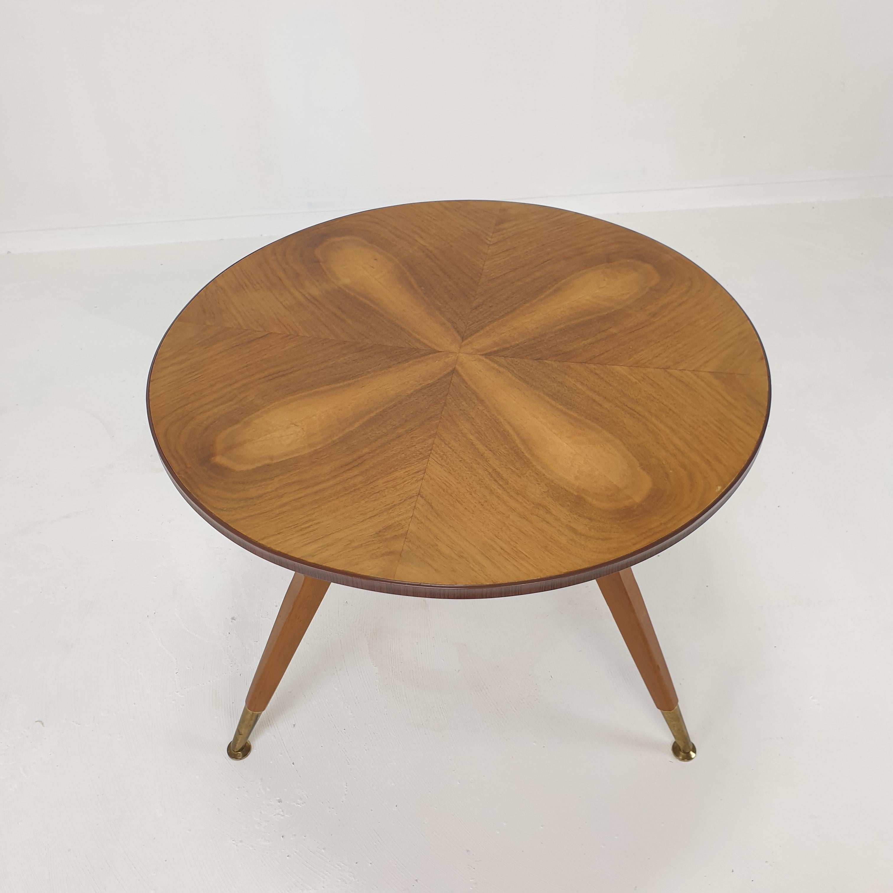 Midcentury Italian Wooden Coffee or Side Table with Brass Feet, 1960s For Sale 8