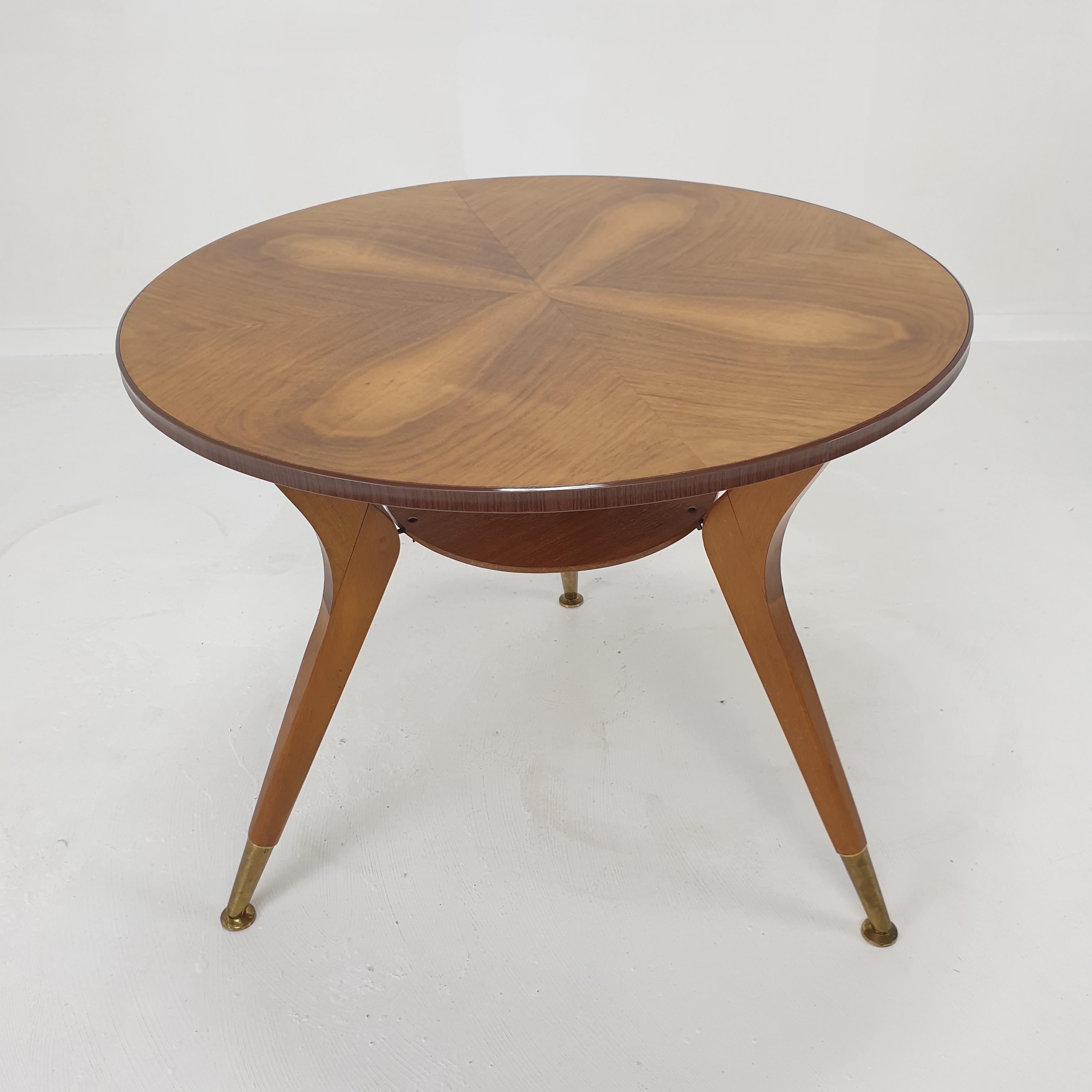 Midcentury Italian Wooden Coffee or Side Table with Brass Feet, 1960s For Sale 3