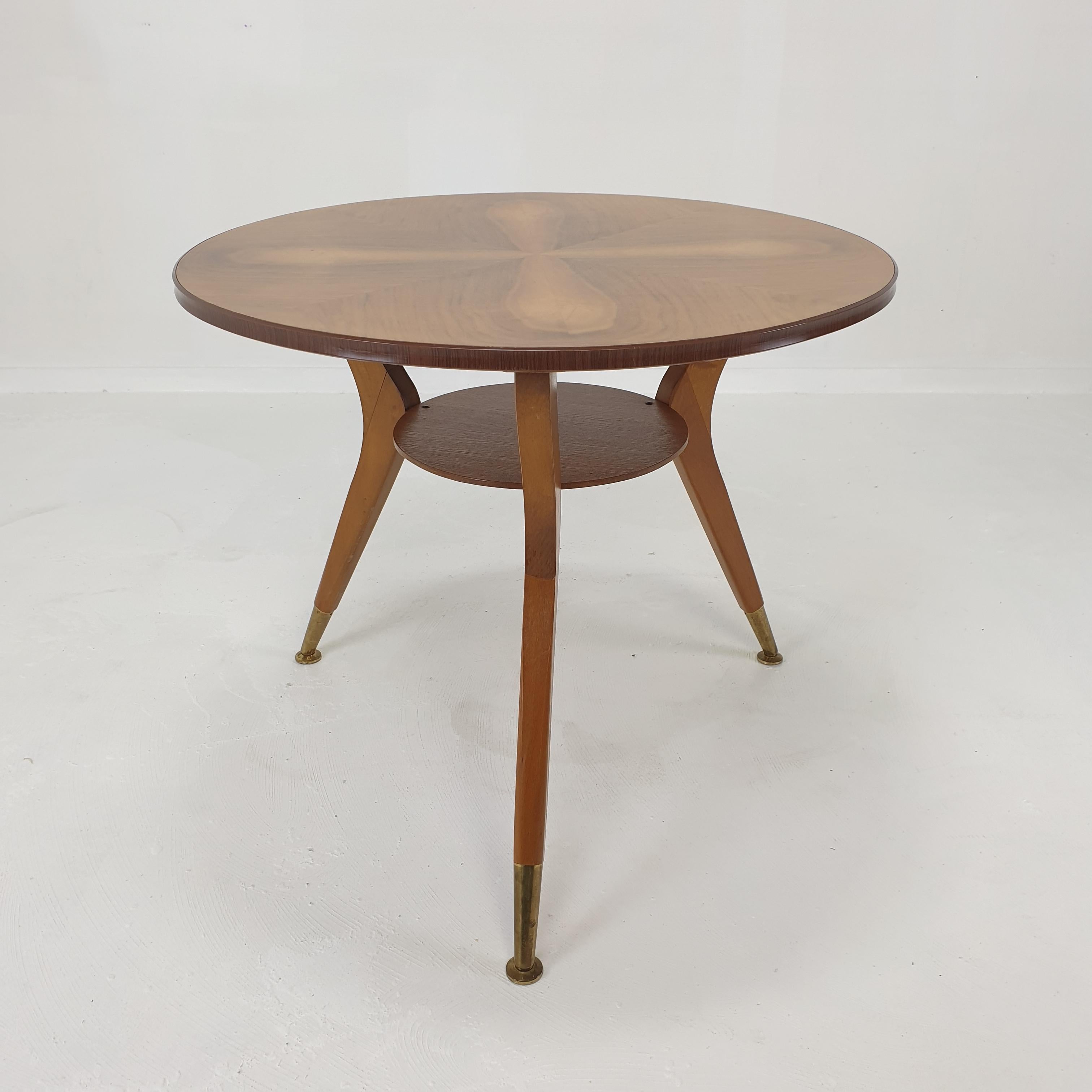 Midcentury Italian Wooden Coffee or Side Table with Brass Feet, 1960s For Sale 4
