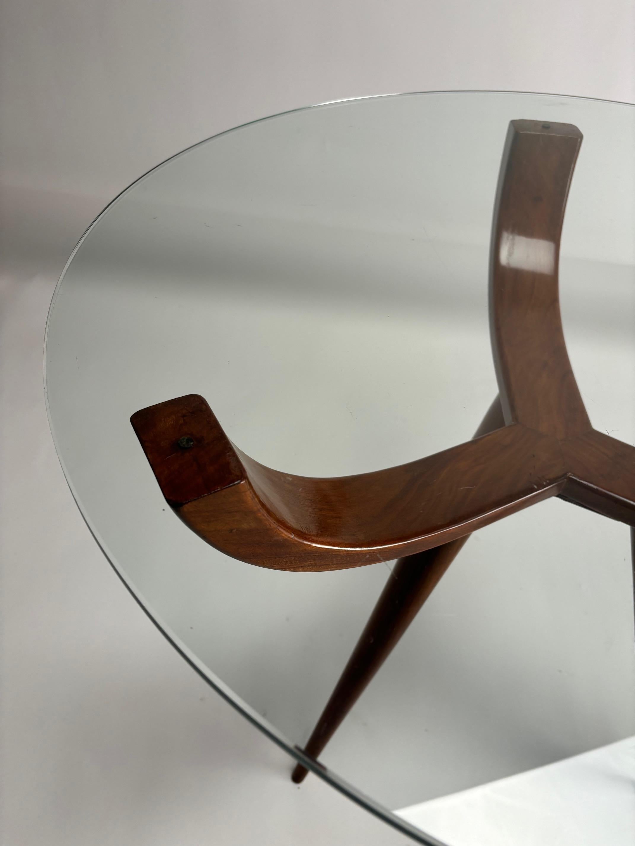 Italienischer Holz-Couchtisch aus der Mitte des Jahrhunderts, Melchiorre Bega, Italien (Moderne der Mitte des Jahrhunderts) im Angebot