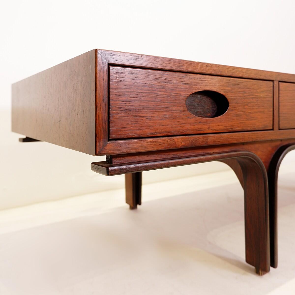 Tavolino da caffè in legno italiano del Mid-Century di Gianfranco Frattini per Bernini, 1960 in vendita 7