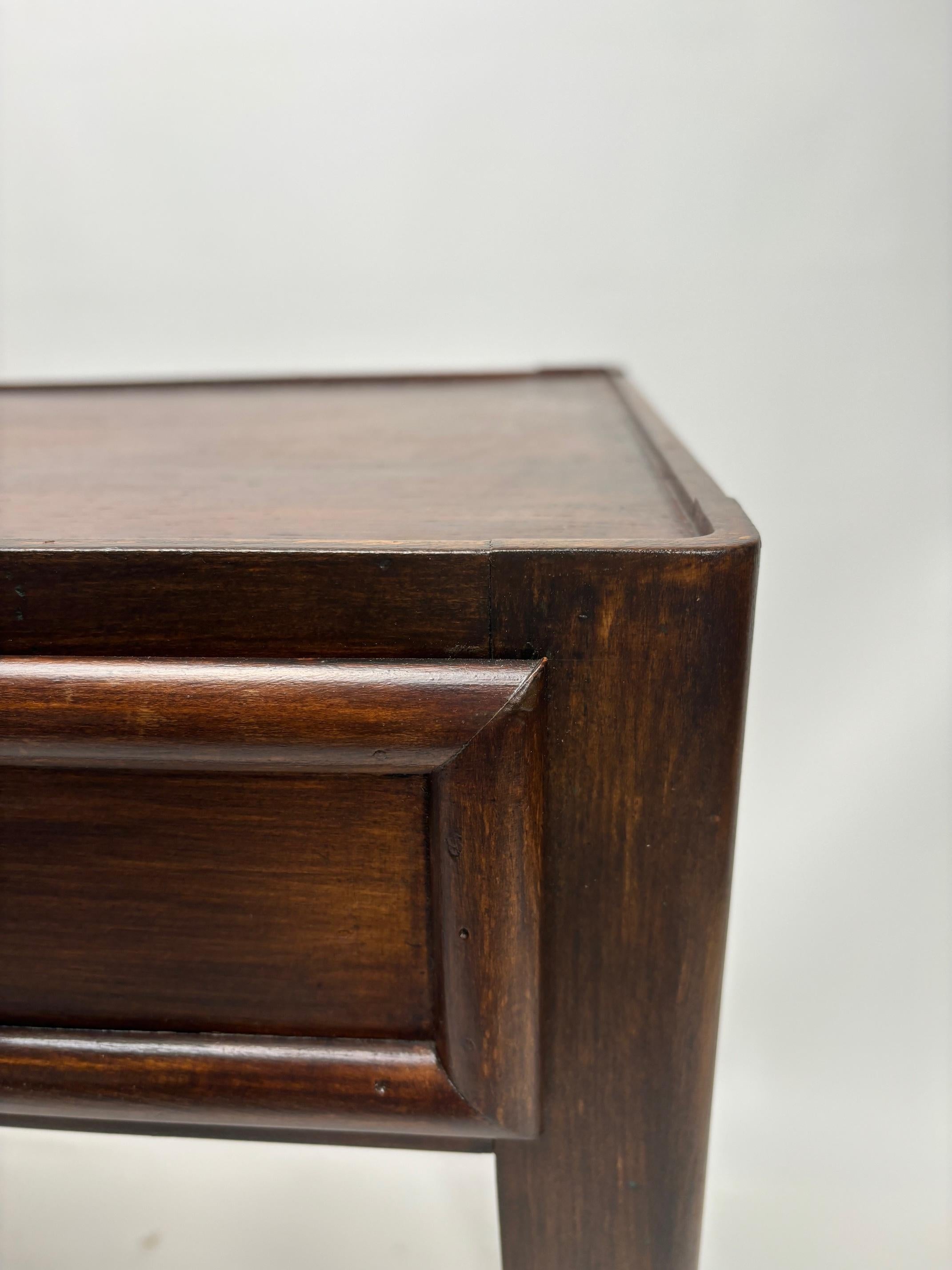 Mid-Century Italian Wooden Console Table, Paolo Buffa Style, 1950s mediados del siglo XX en venta
