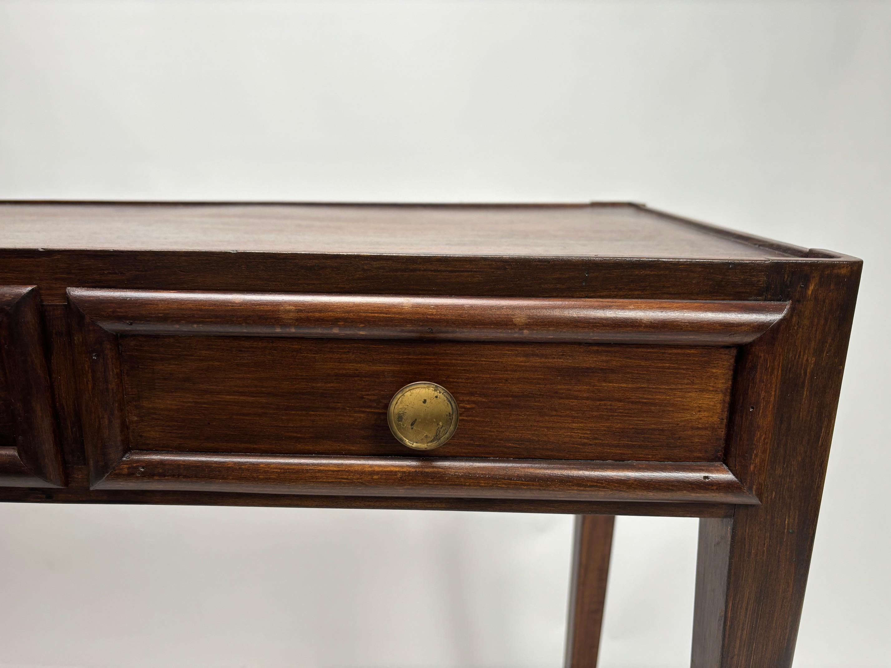 Mid-Century Italian Wooden Console Table, Paolo Buffa Style, 1950s Latón en venta