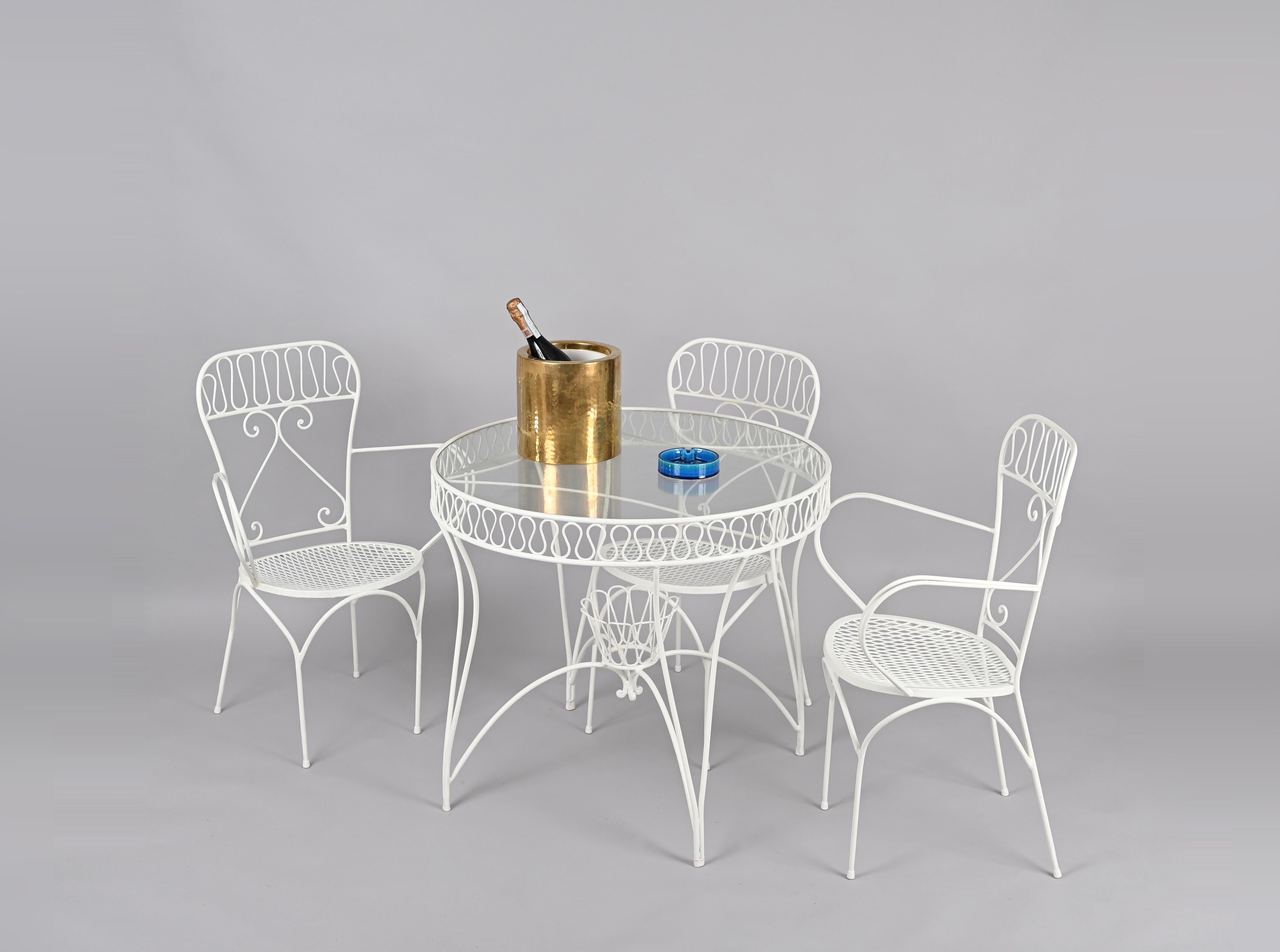 Italienisches Schmiedeeisen-Set aus der Jahrhundertmitte, 4 Stühle und Tisch mit Pflanzenhalter, 1950er Jahre im Angebot 7