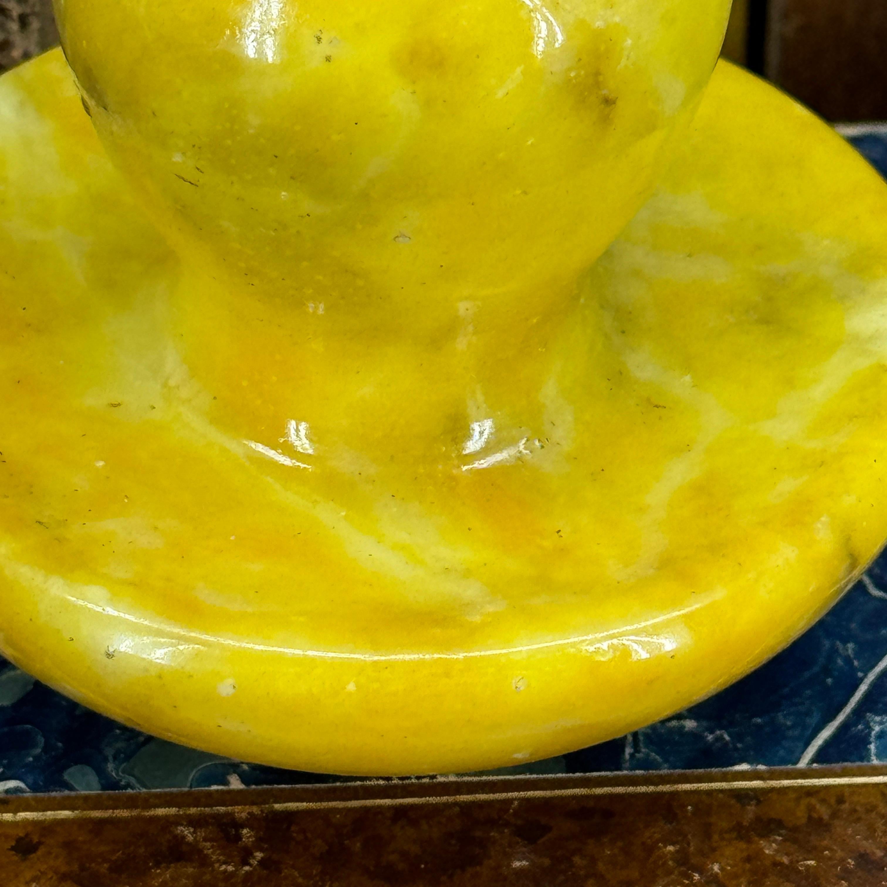XX secolo Scultura di fungo in alabastro giallo italiano di metà secolo in vendita
