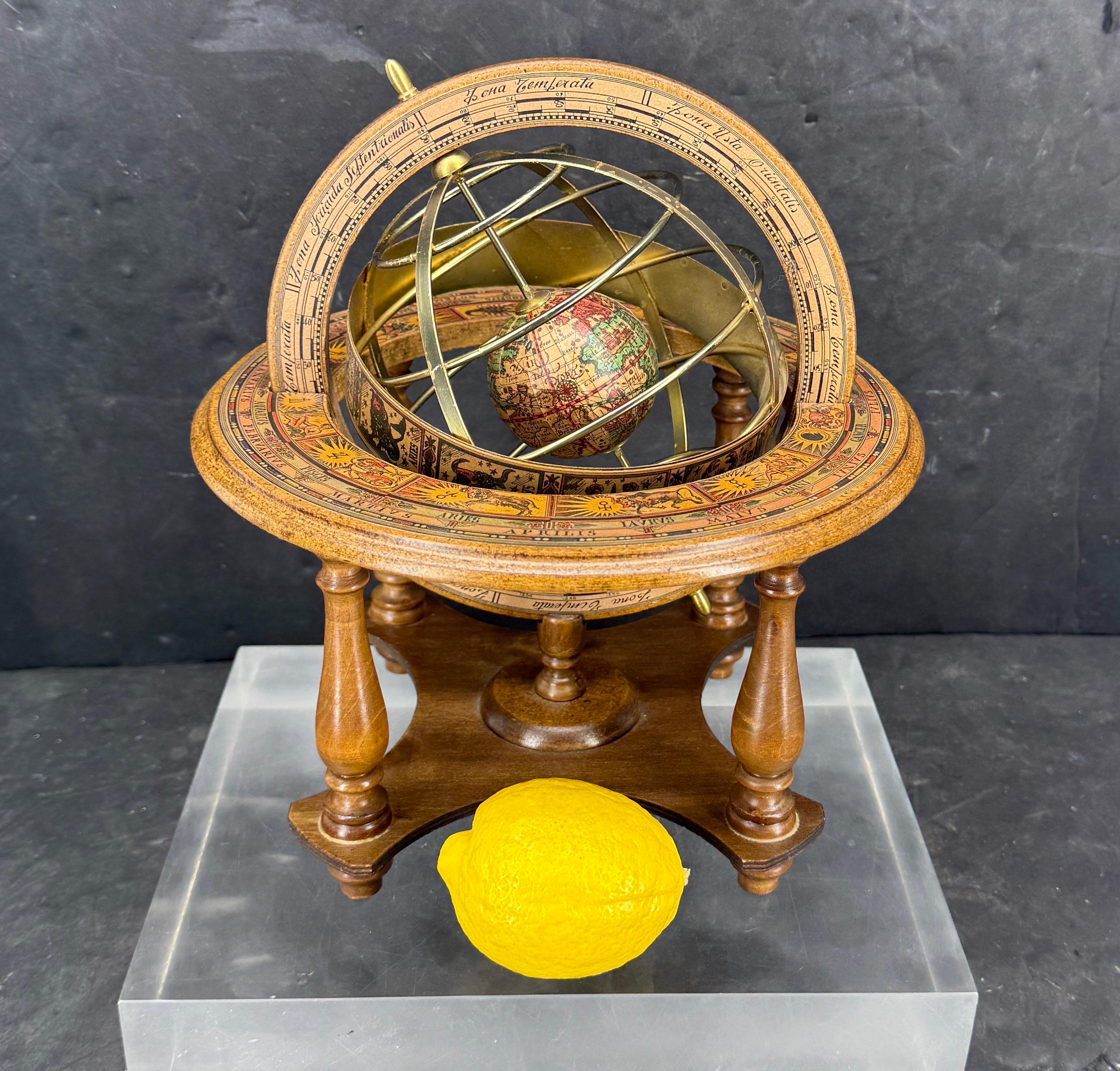 Fait main Mid-Century Italian Zodiac and World Globe for Desk or Table en vente
