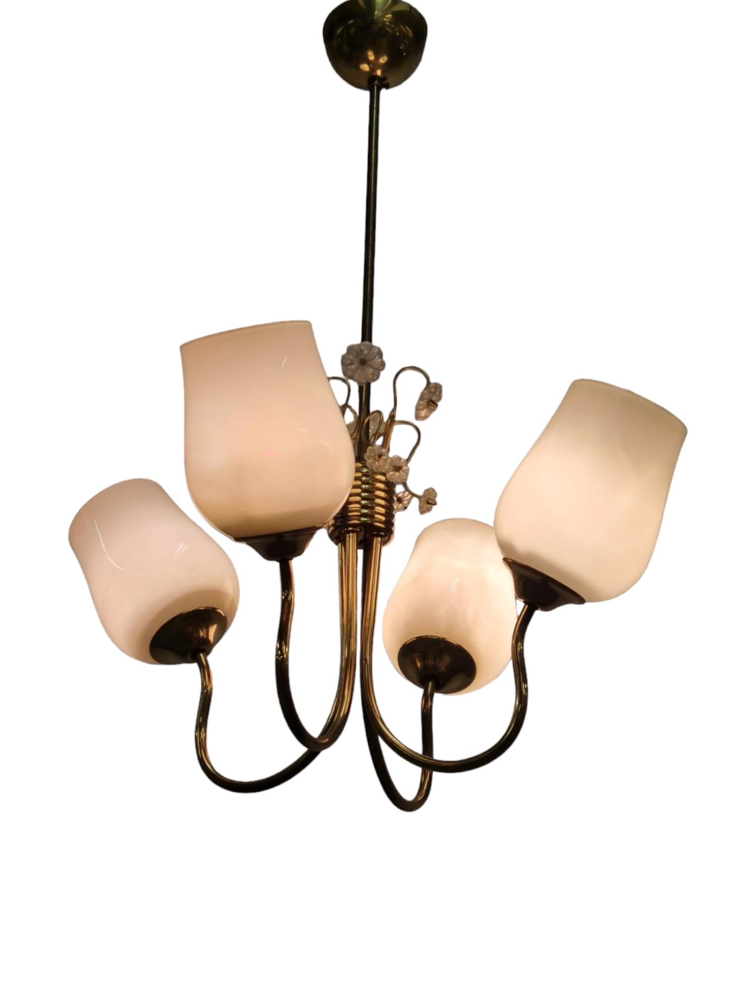 Lampada da soffitto Itsu di metà secolo modello ER 79 con fiori di margherita, Finlandia, anni '50 in vendita 4