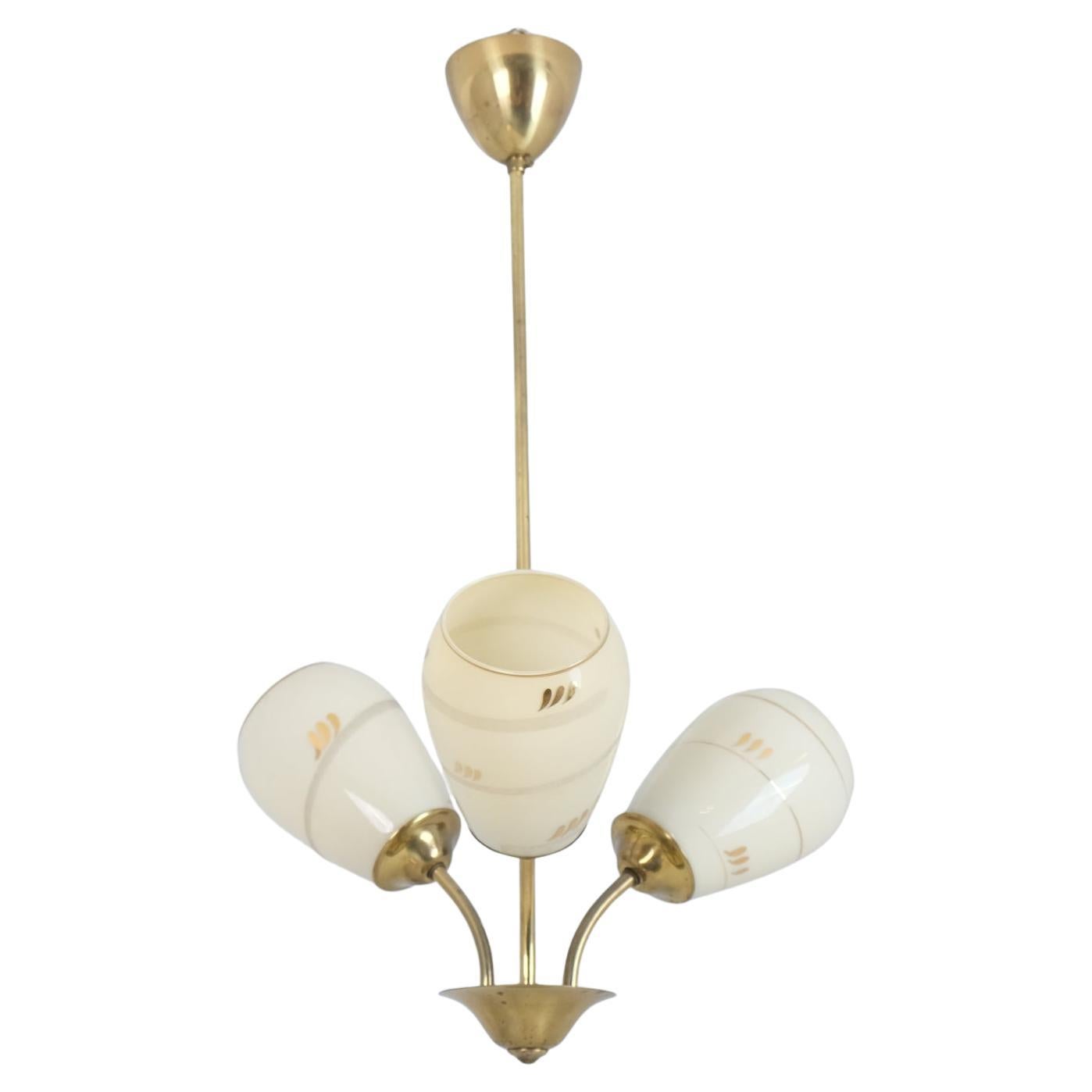 Mid-Century-Deckenleuchte Itsu, Modell ER 86/3 aus Messing und Glas, Finnland 1950er Jahre
