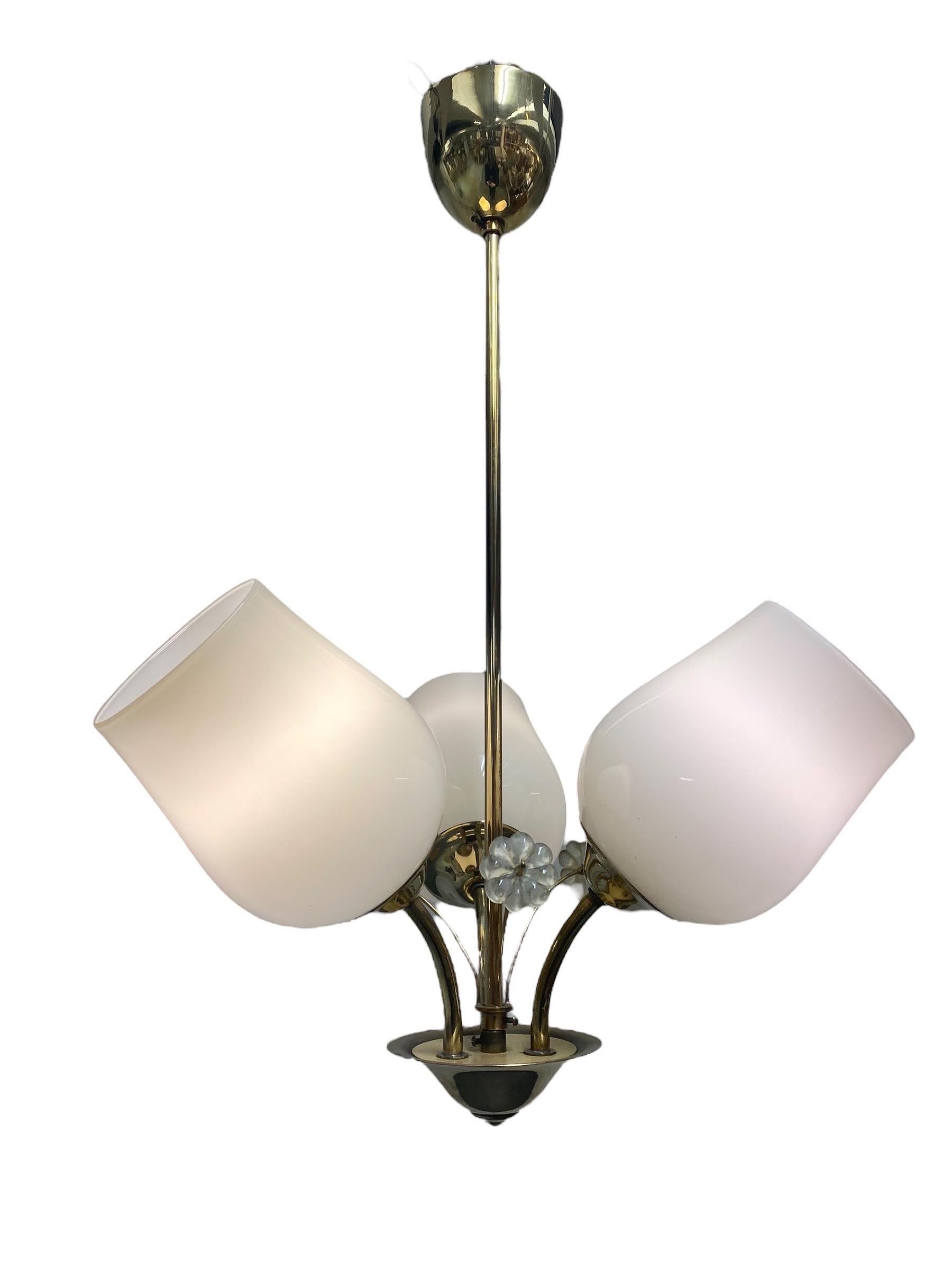 Lampada da soffitto Itsu di metà secolo in ottone, Finlandia, anni '50 1