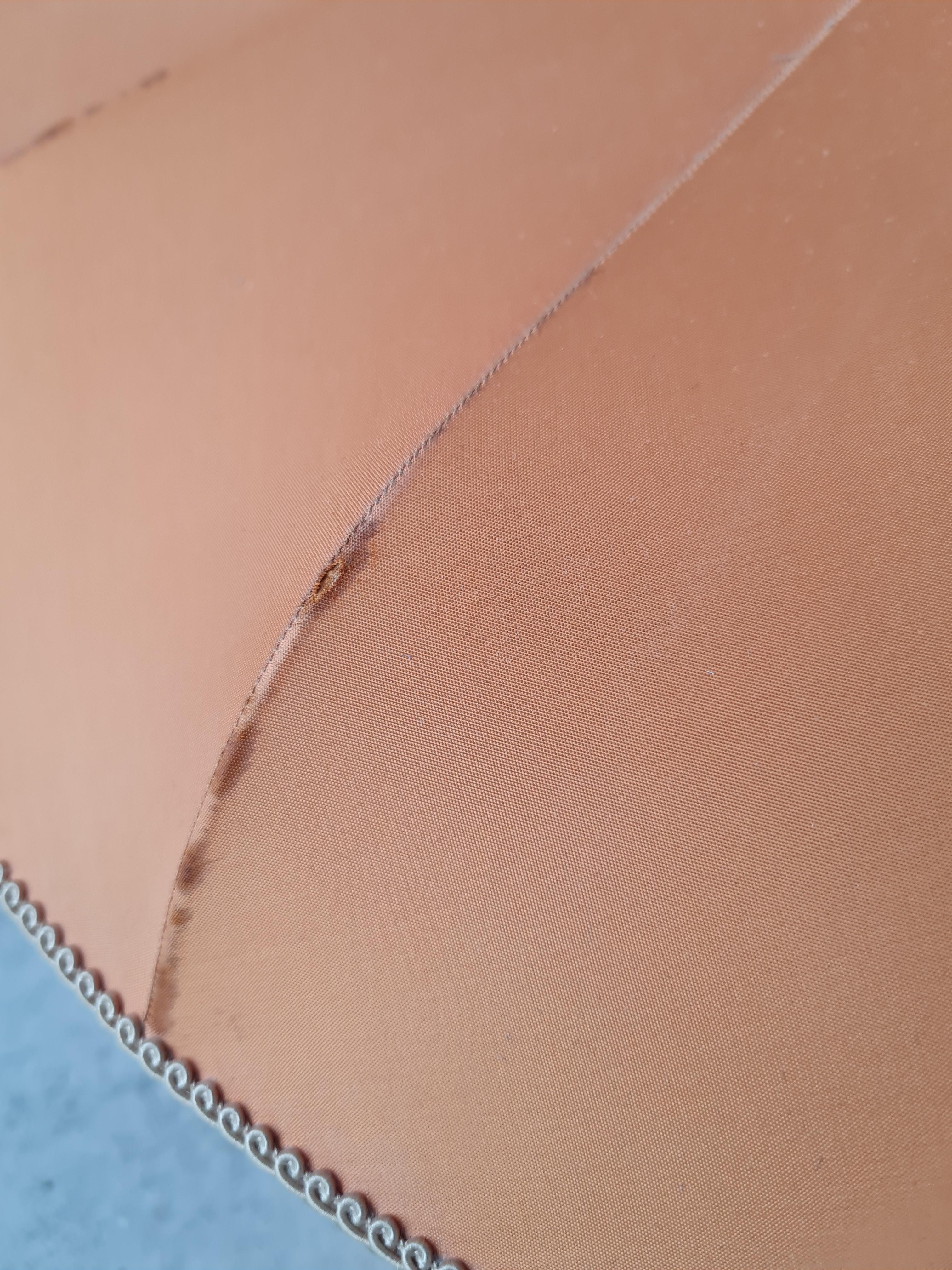 Ciondolo da soffitto Itsu di metà secolo, modello ER 62/3 in ottone e tessuto, Finlandia, anni '50 in vendita 3