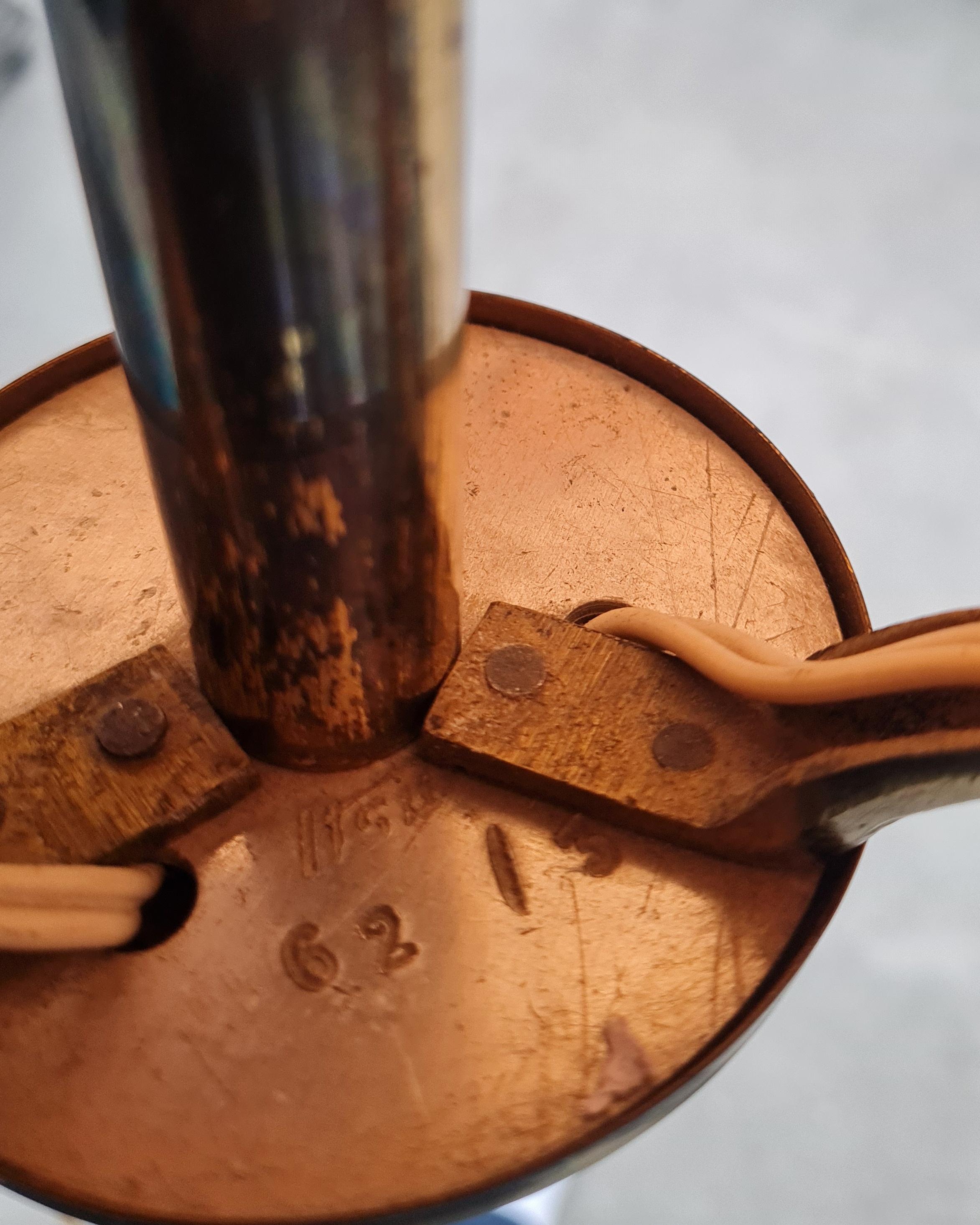 Ciondolo da soffitto Itsu di metà secolo, modello ER 62/3 in ottone e tessuto, Finlandia, anni '50 in vendita 2