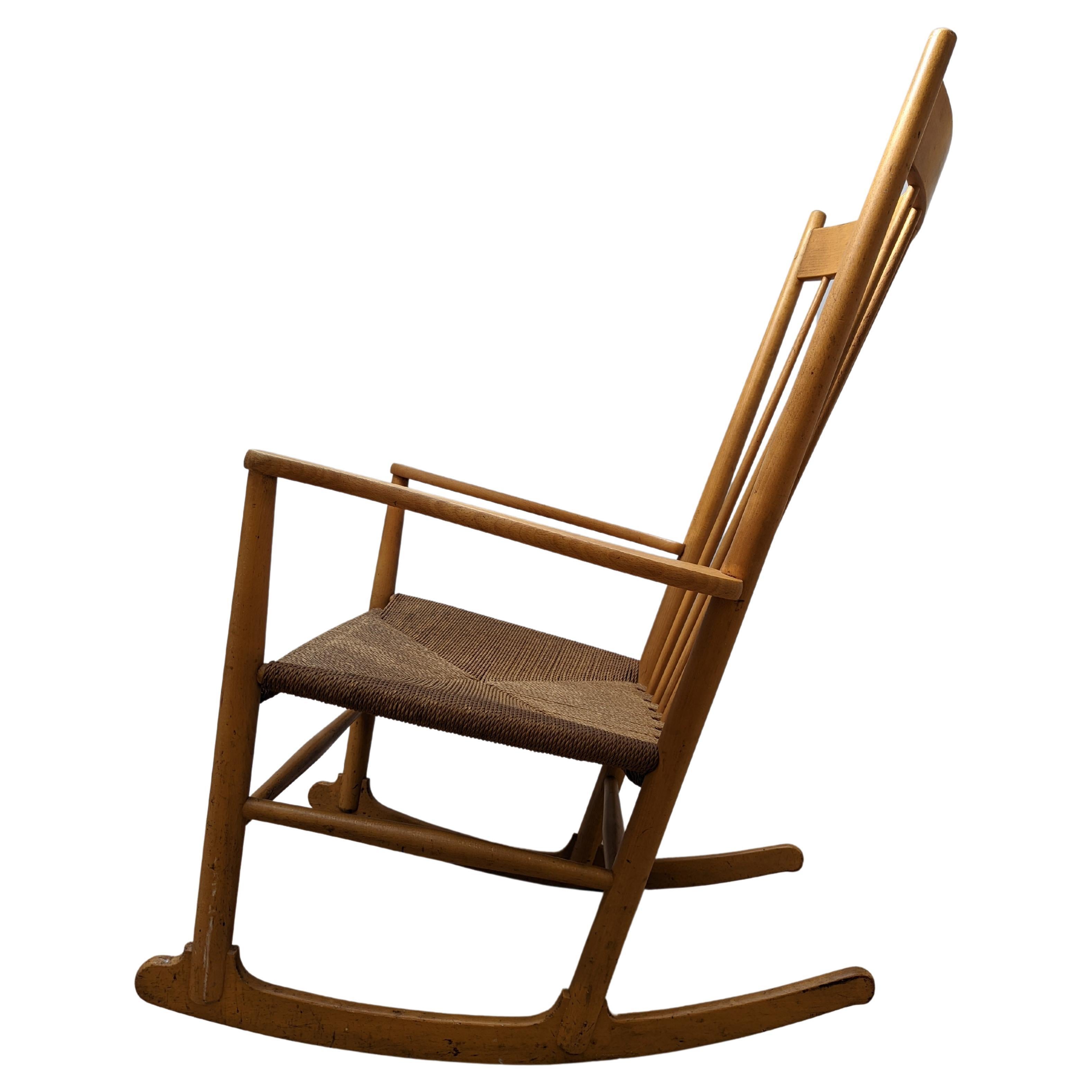Mid-Century J16 Rocking Chair by Hans J. Wegner for FDB Møbler, Beech and Cord