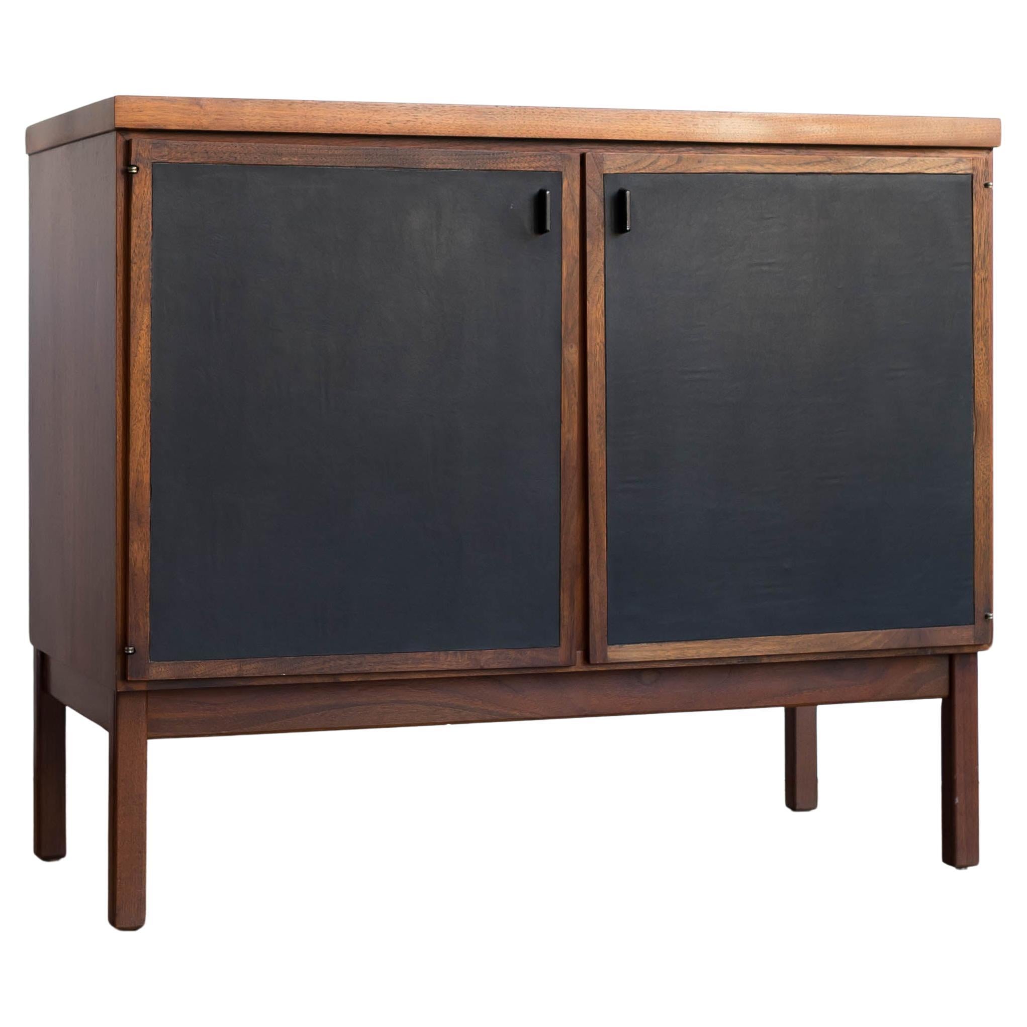 Mid Century Jack Cartwright for Founders Walnut Two Door  Buffet / Cabinet For Sale