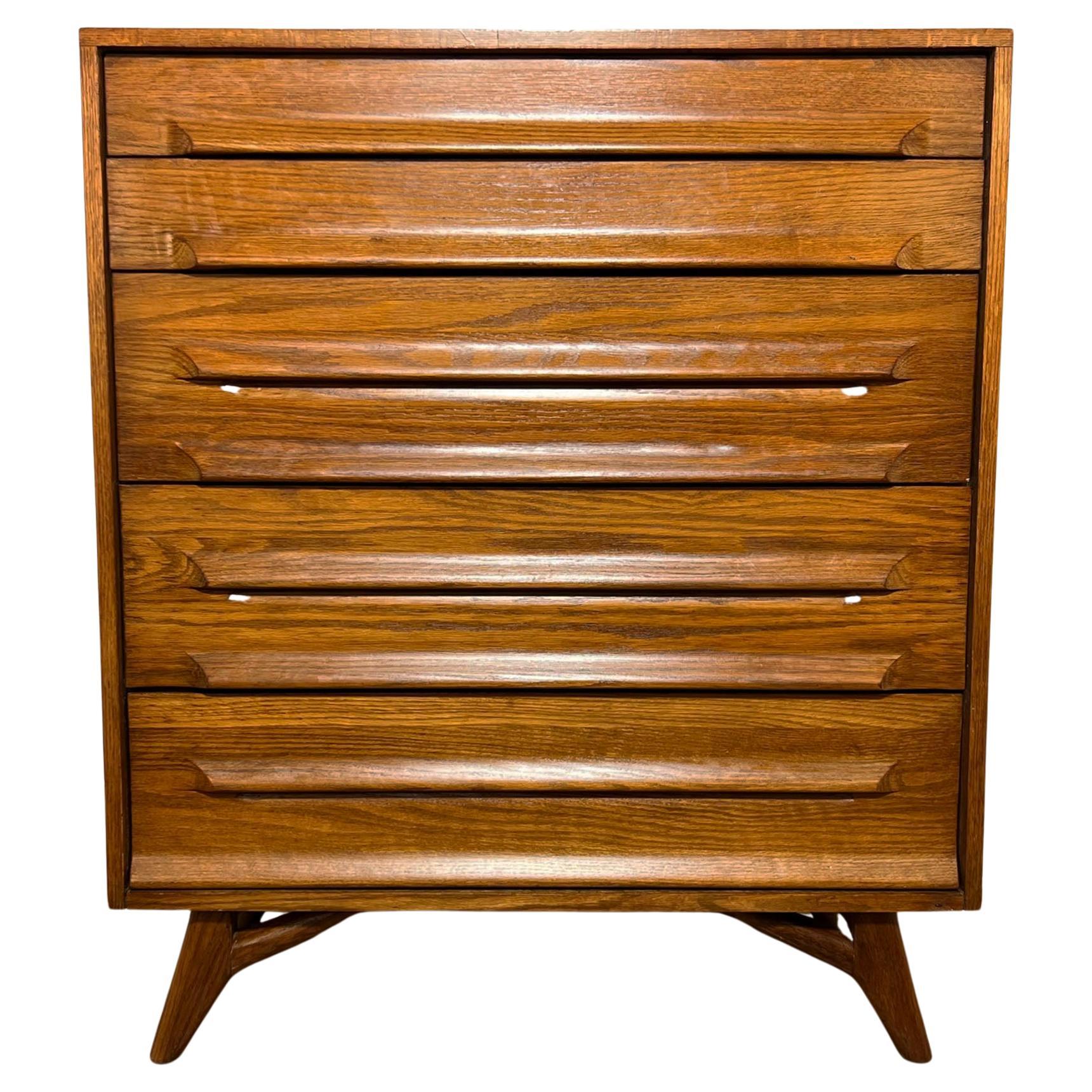 Midcentury Jack Van der Molen Dresser for Jamestown Lounge Co., circa 1950s