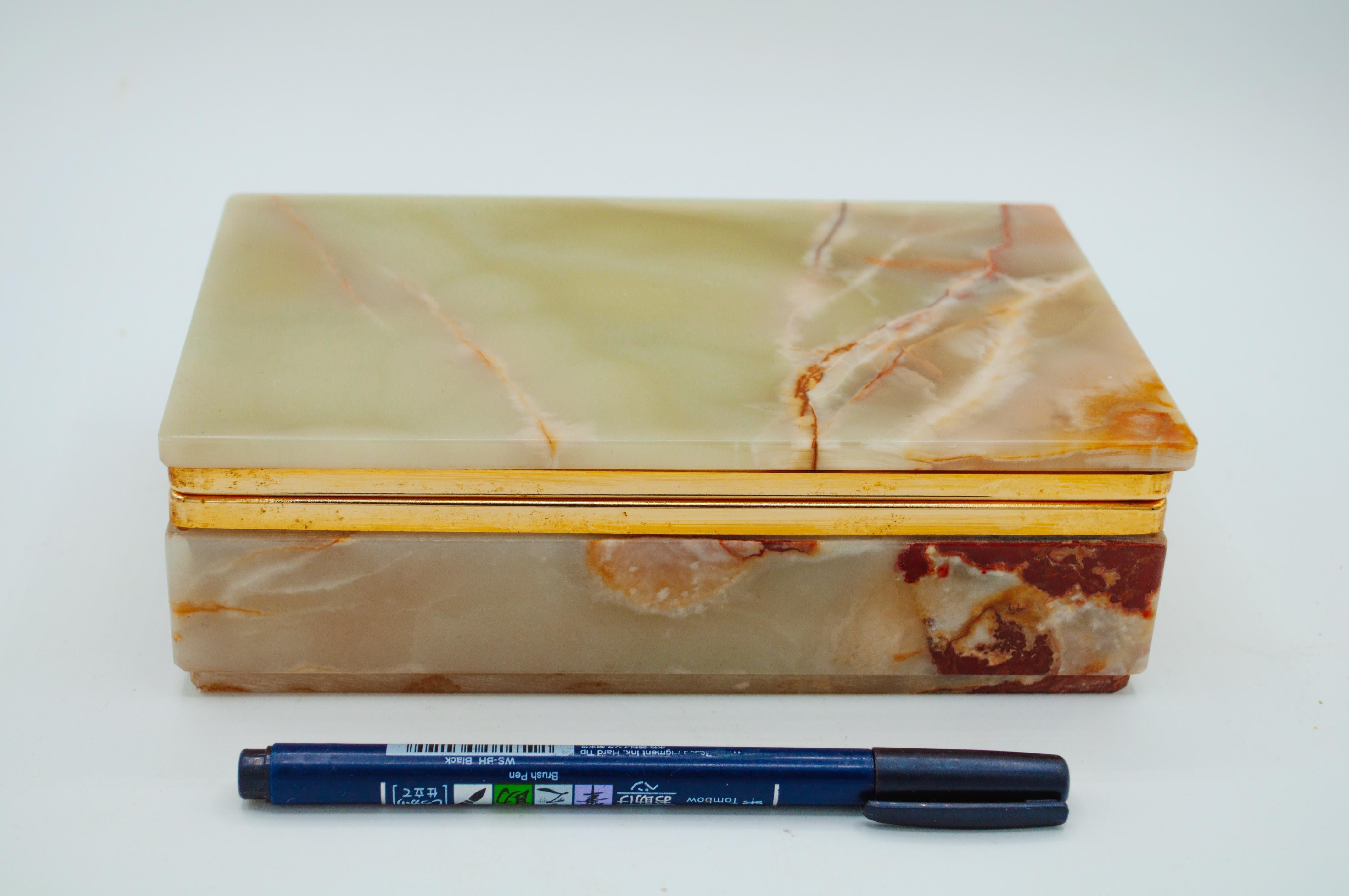 Jadegrüne Onyx-Marmor-Messing-Dekoschachtel aus der Jahrhundertmitte, Italien, 1960er Jahre im Angebot 3