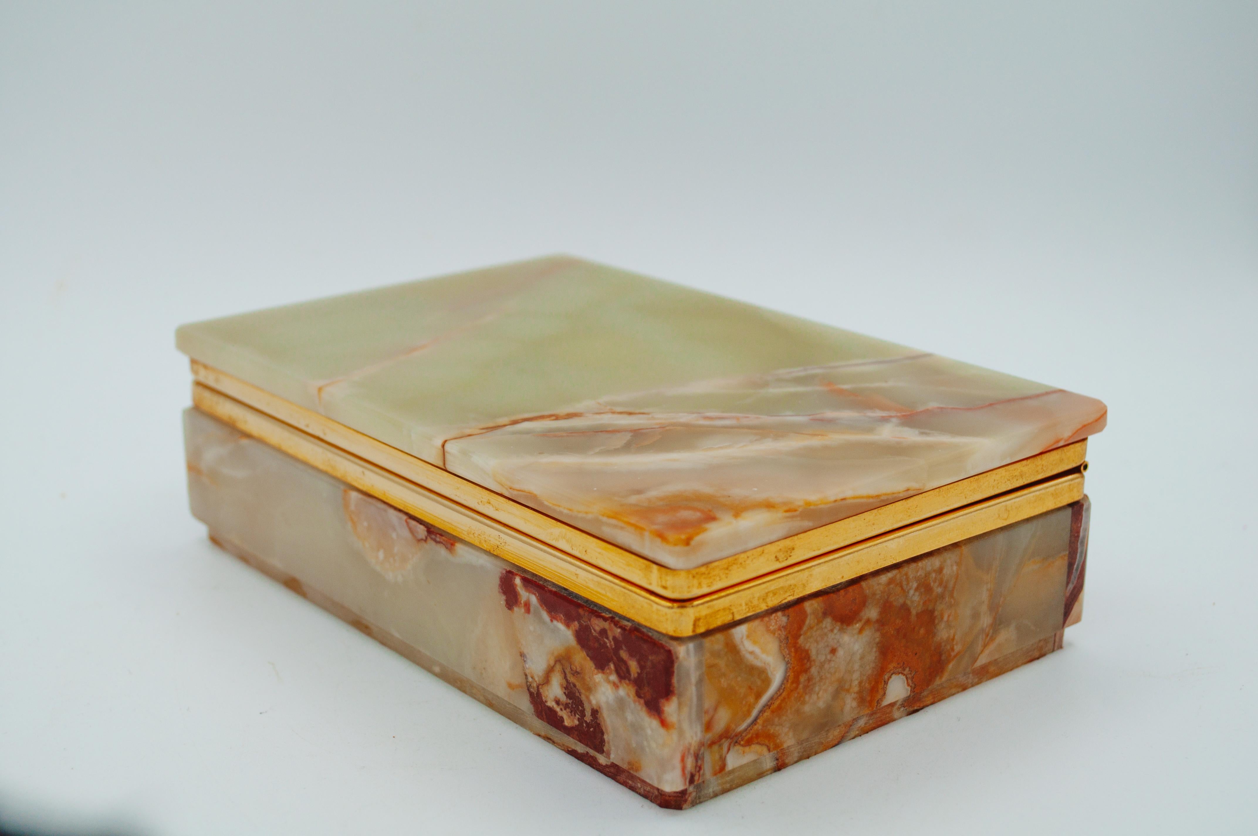 Jadegrüne Onyx-Marmor-Messing-Dekoschachtel aus der Jahrhundertmitte, Italien, 1960er Jahre (Italienisch) im Angebot