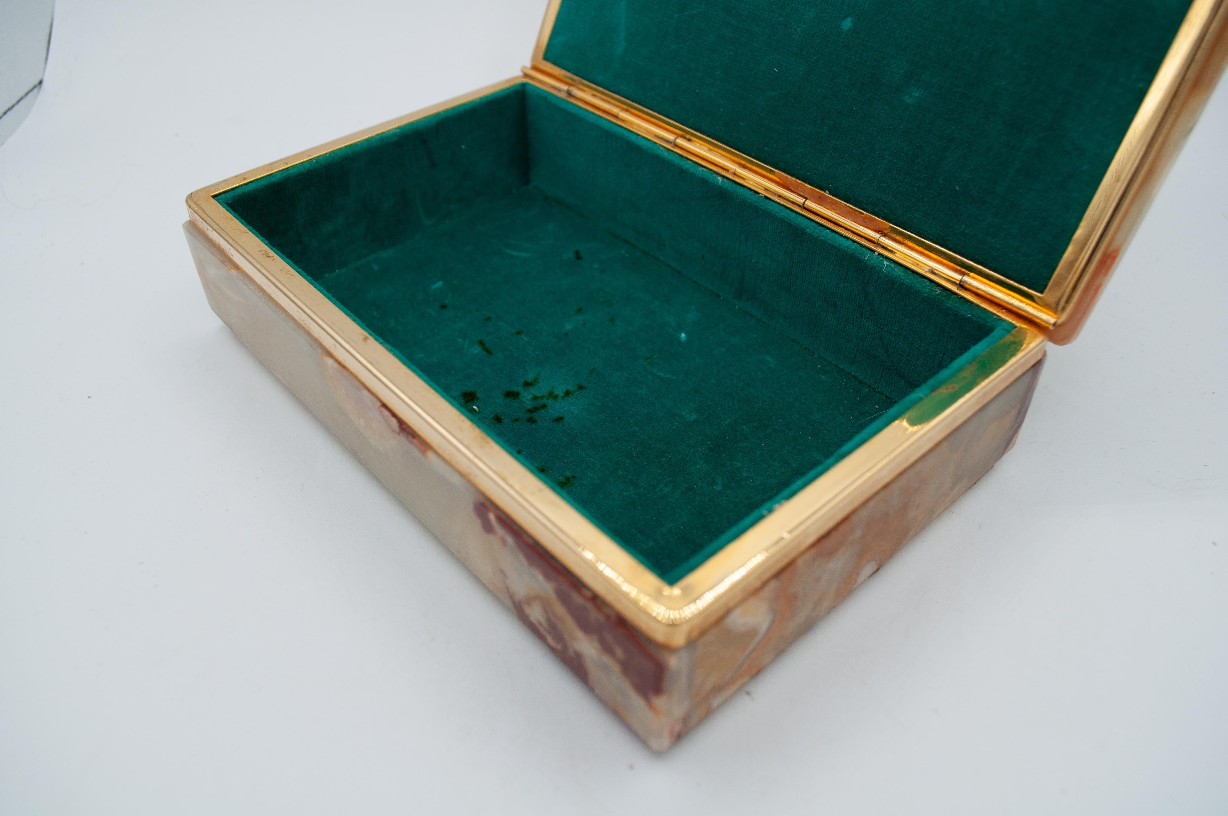 Jadegrüne Onyx-Marmor-Messing-Dekoschachtel aus der Jahrhundertmitte, Italien, 1960er Jahre im Angebot 1