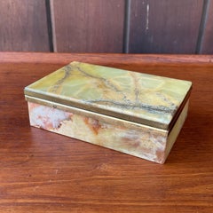 Mid-Century Jade Green Onyx Marble Brass Decorative Box ITALY, c.1960s