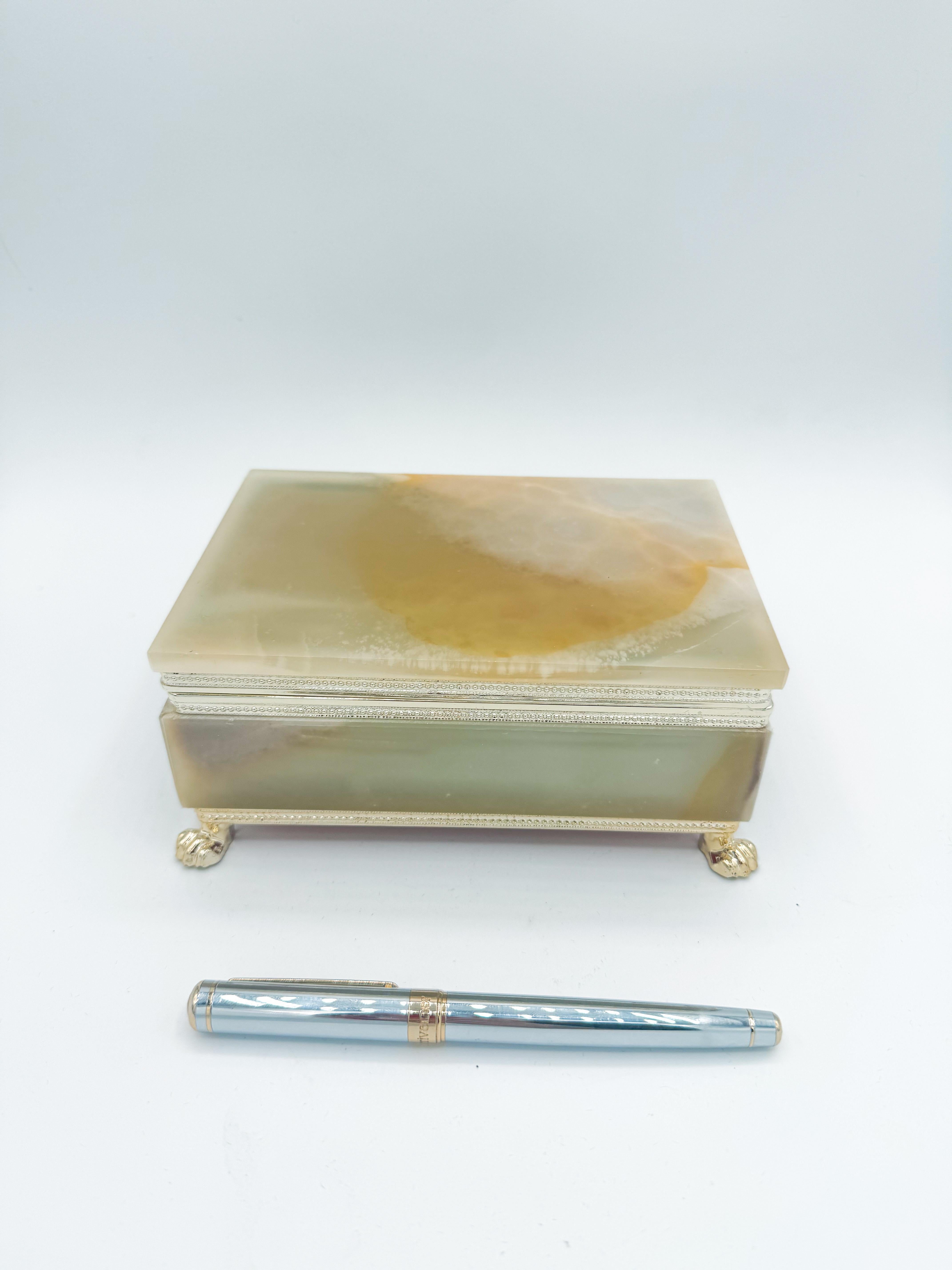 Mid-Century Jade Green Onyx Marble Decorative Box, Italy, 1960s 3