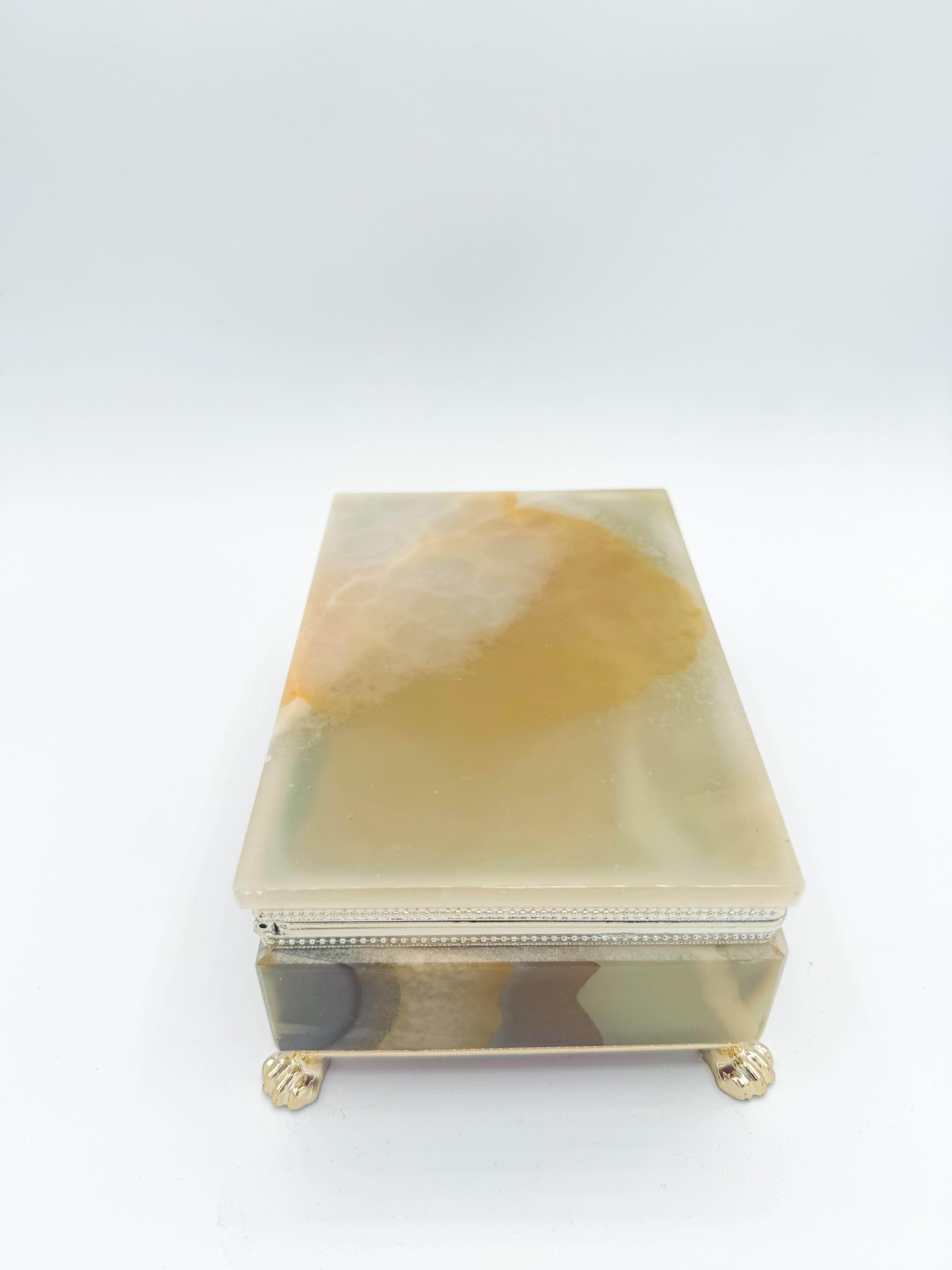 Mid-Century Modern Mid-Century Jade Green Onyx Marble Decorative Box, Italy, 1960s