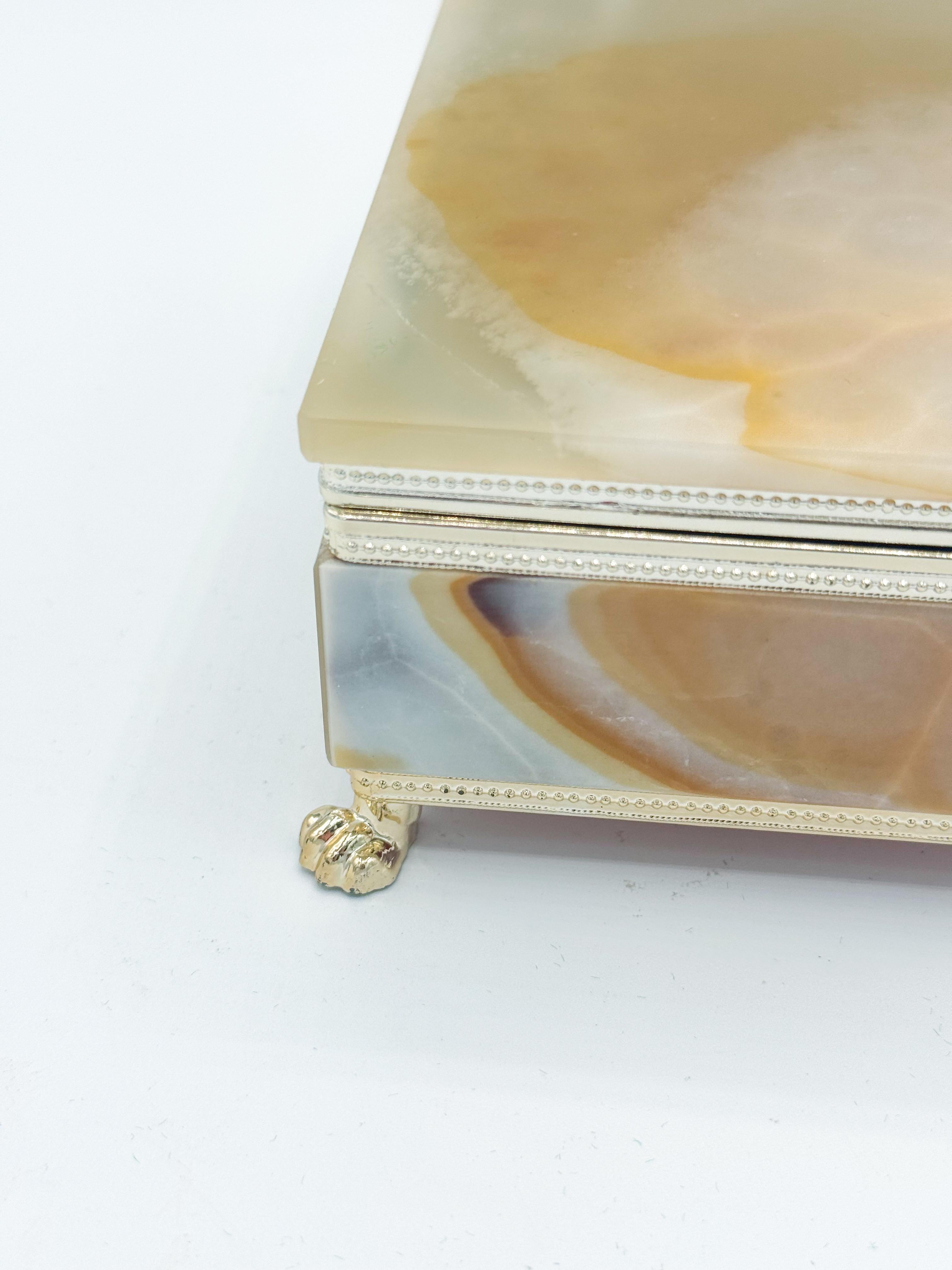 Italian Mid-Century Jade Green Onyx Marble Decorative Box, Italy, 1960s