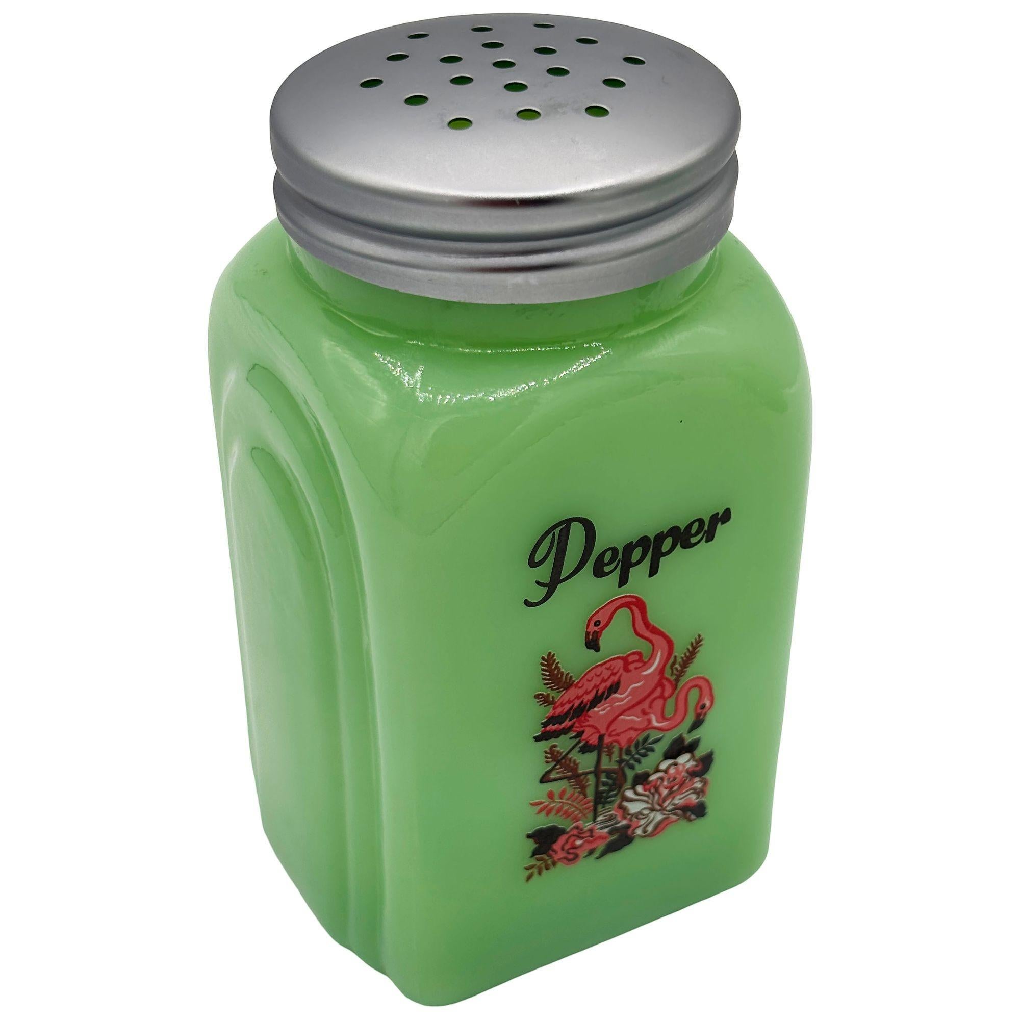 Set di sale e pepe di metà secolo in vetro verde giadeite con fenicotteri rosa in vendita 2