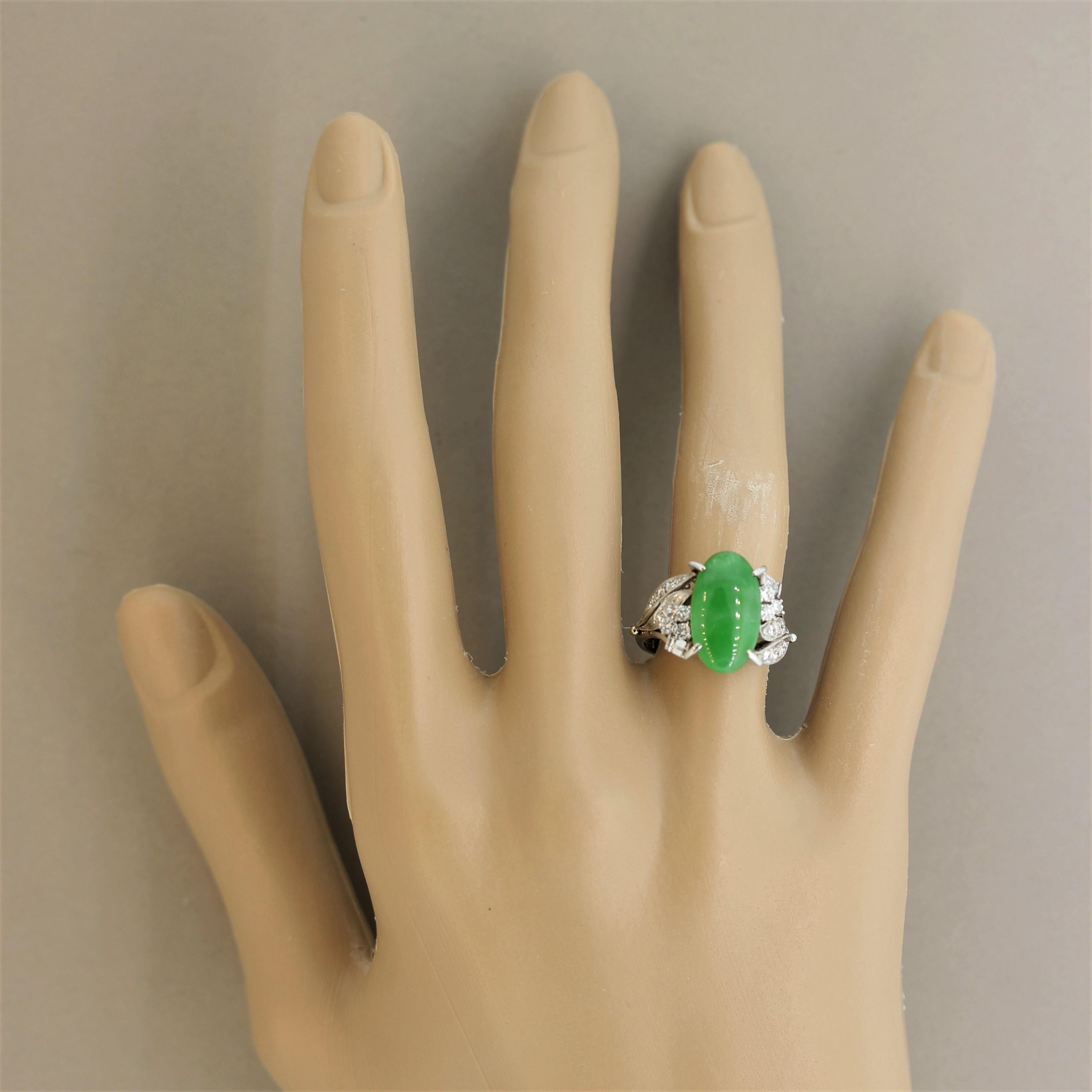 Women's Mid-Century Jadeite Jade Diamond Platinum Ring, GIA Certified