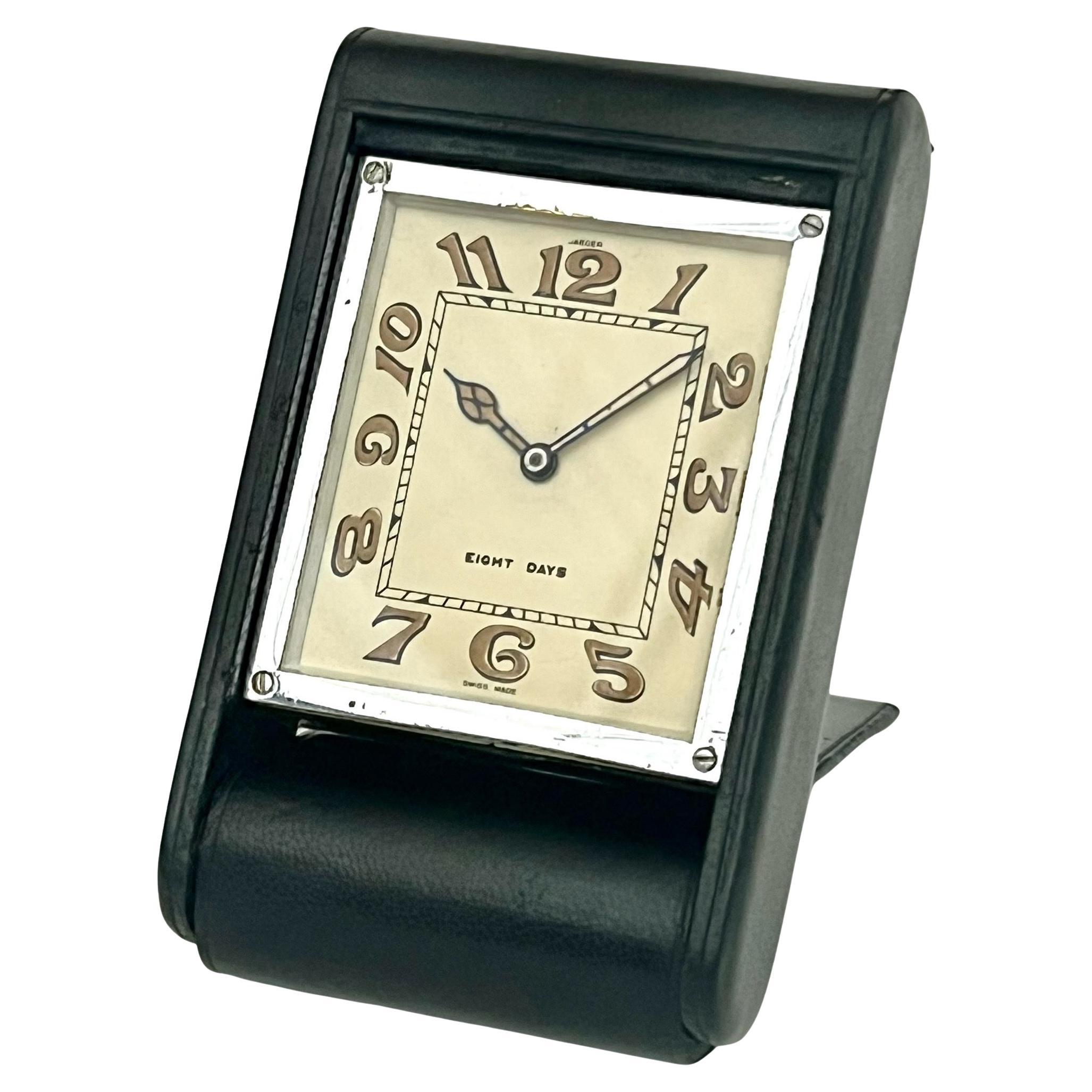 Horloge de voyage pliante Jaeger LeCoultre de huit jours en cuir vert du milieu du siècle
