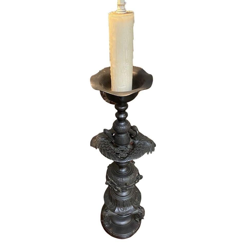 Mid-Century James Mont Style Bronze Chinese-inspired Table Lamp For Sale 2