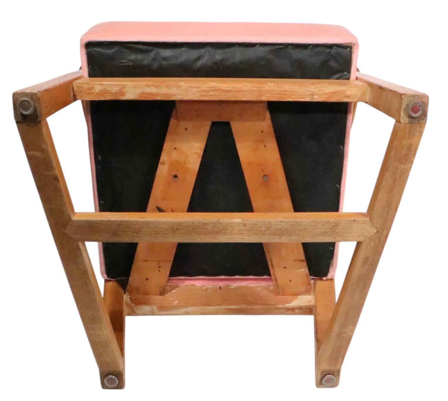 Mid Century Jamestown Lounge Company British Oak  Armchair 1930/40's For Sale 8