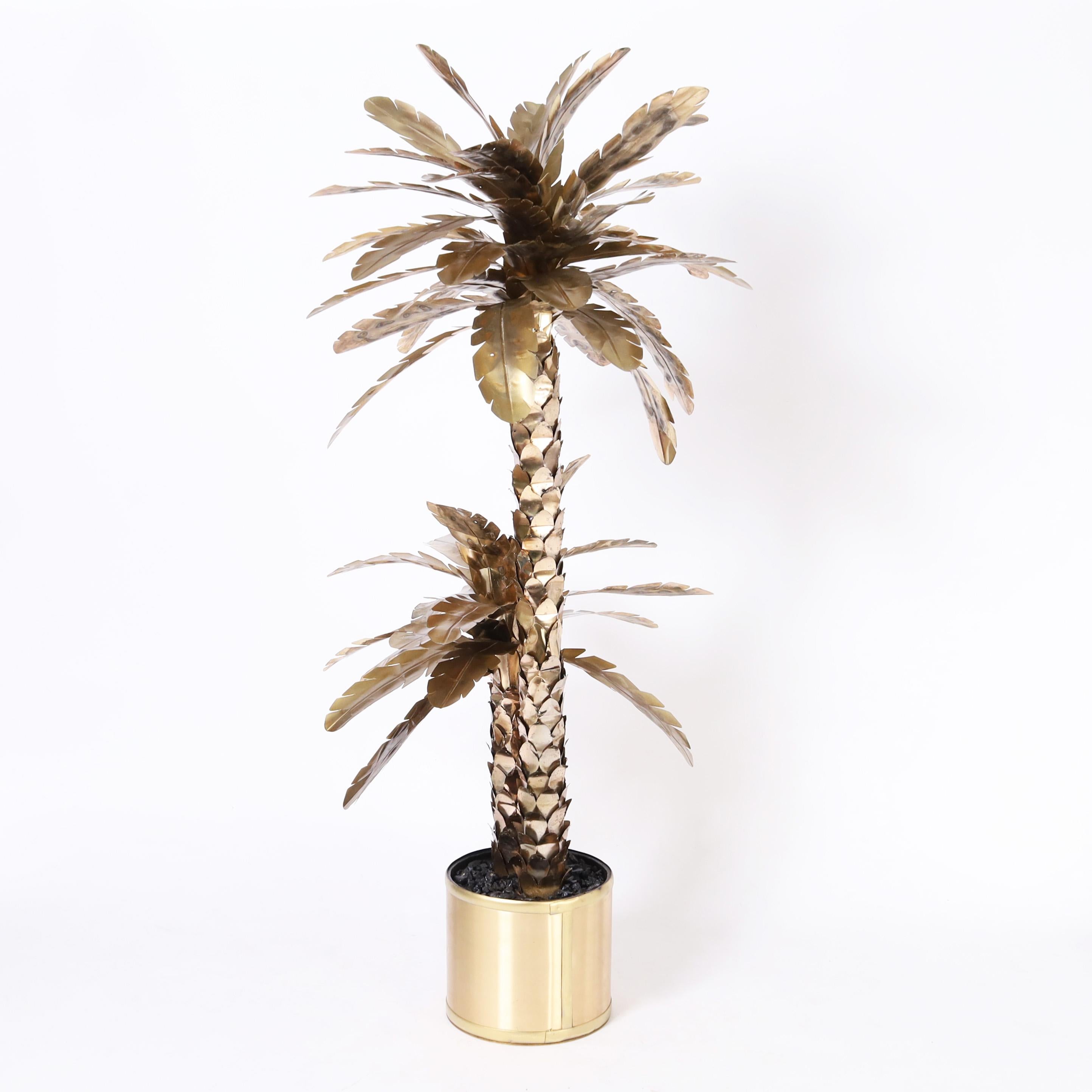 Chic Large scale vintage palmetto palm tree sculpture crafted in metal having a 