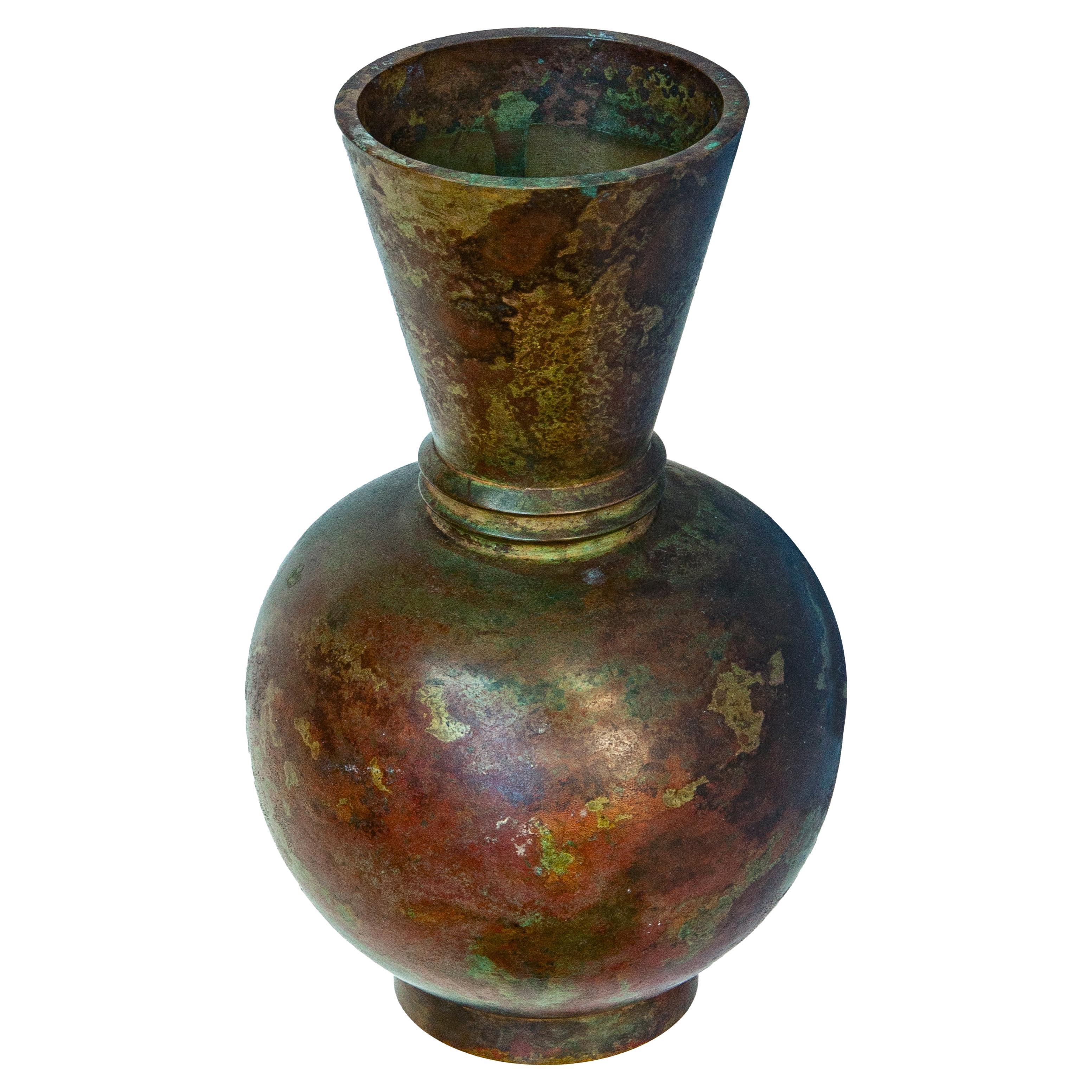Vaso in bronzo giapponese di metà secolo con collo a fascia in vendita