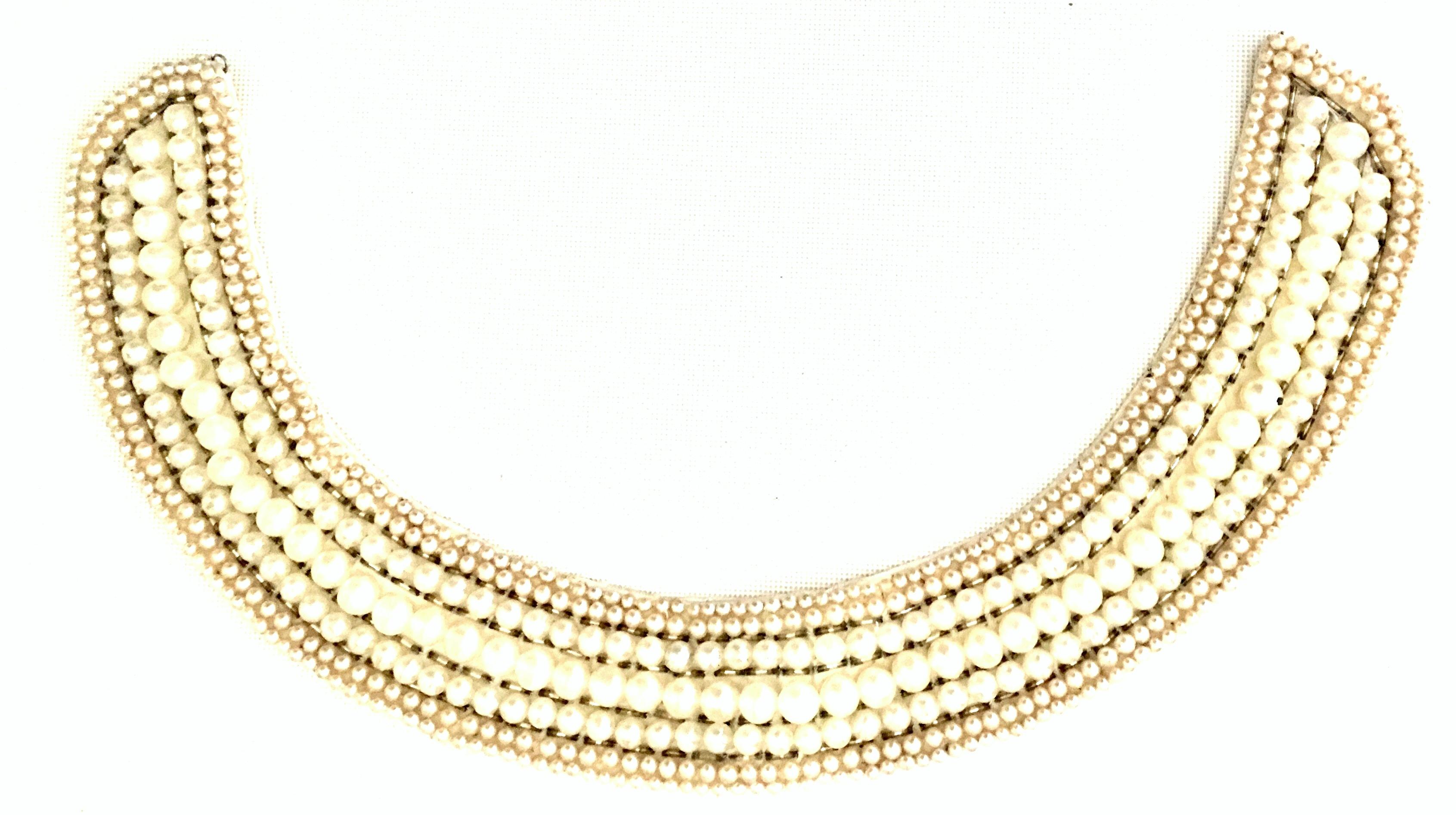 Mid-Century Japanese Faux Pearl & Crystal Rhinestone Choker Collar Necklace In Excellent Condition For Sale In West Palm Beach, FL