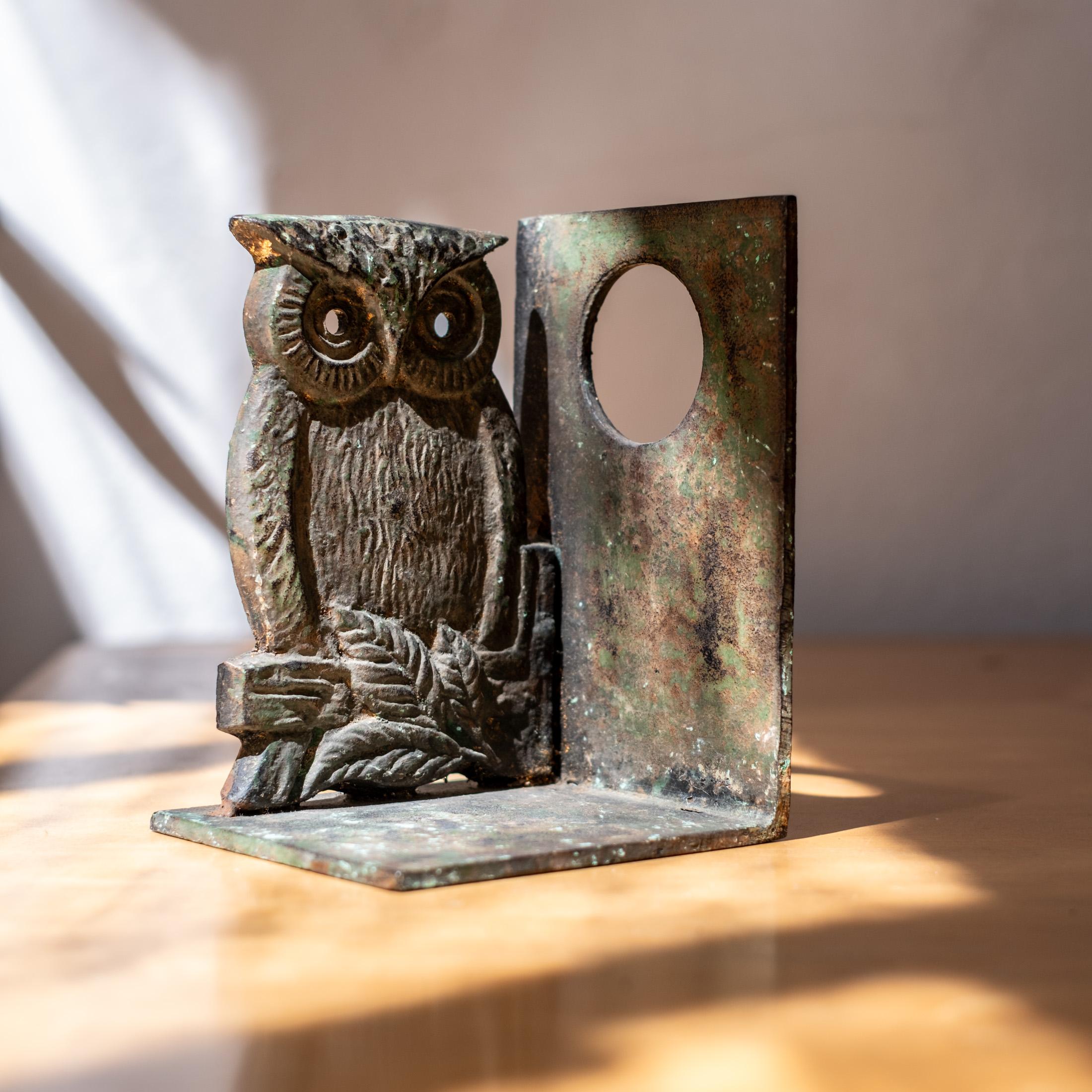 Mid-Century Japanese Iron Owl Bookends 4