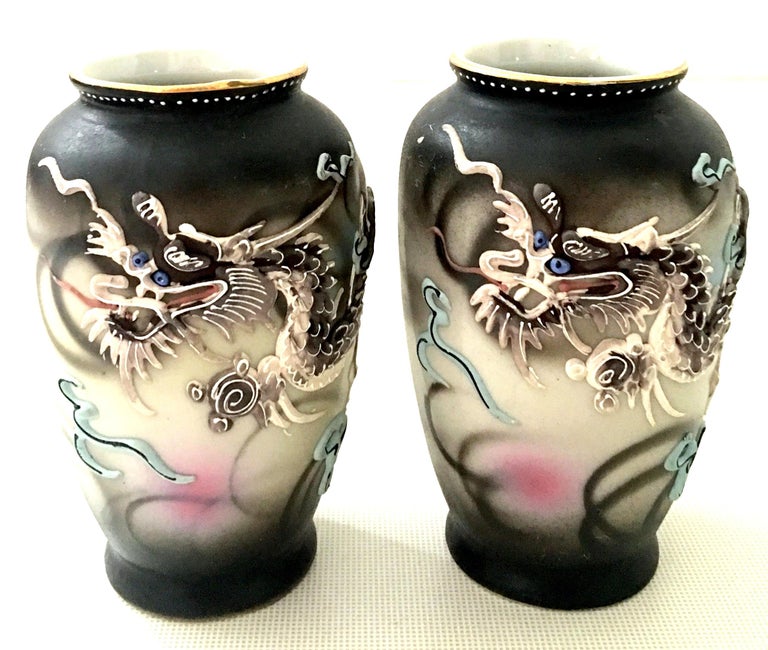 MidCentury Japanese Porcelain HandPainted Moriage Dragon Ware Bud