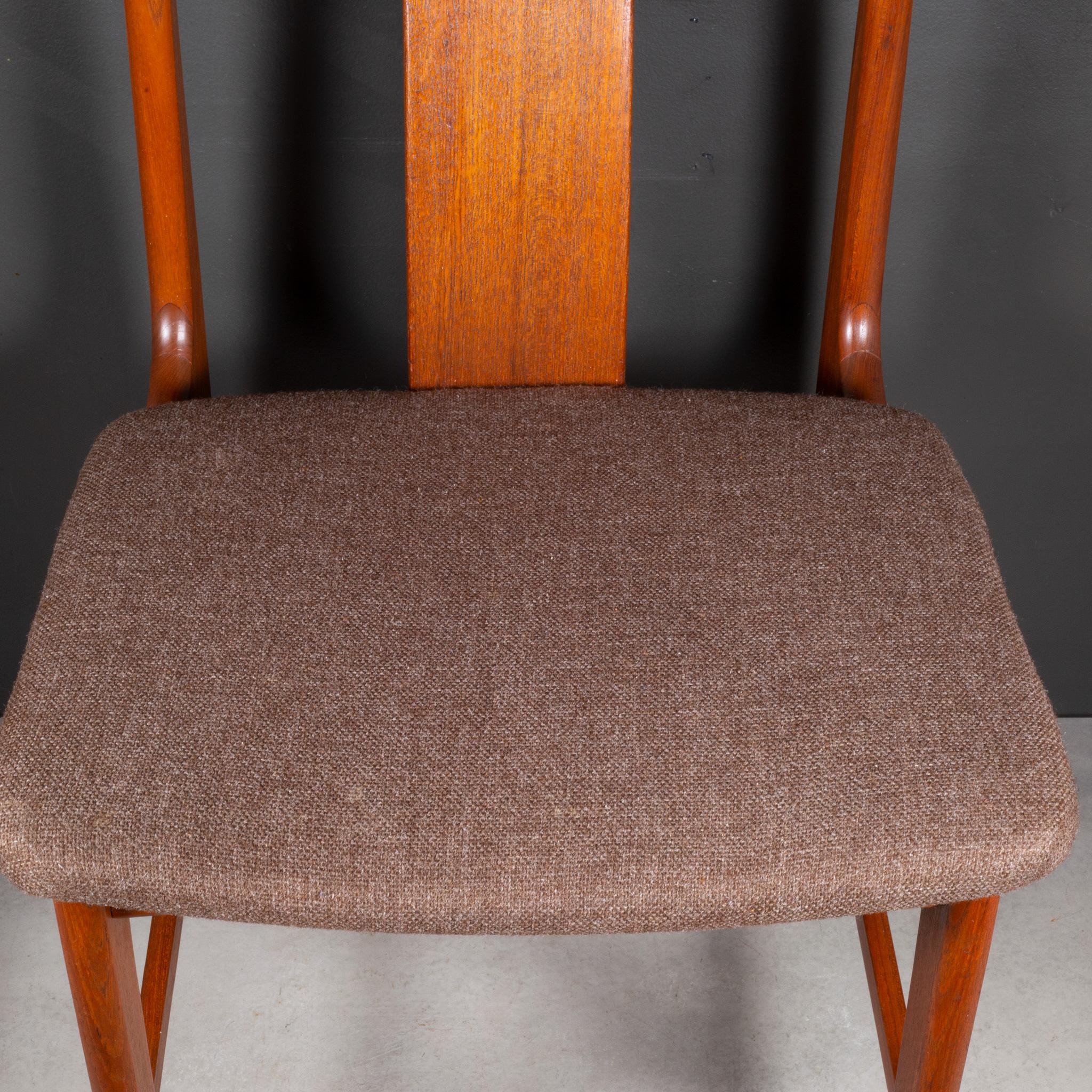 Midcentury Japanese Sculpted Teak Dining Chairs C.1960 For Sale 5