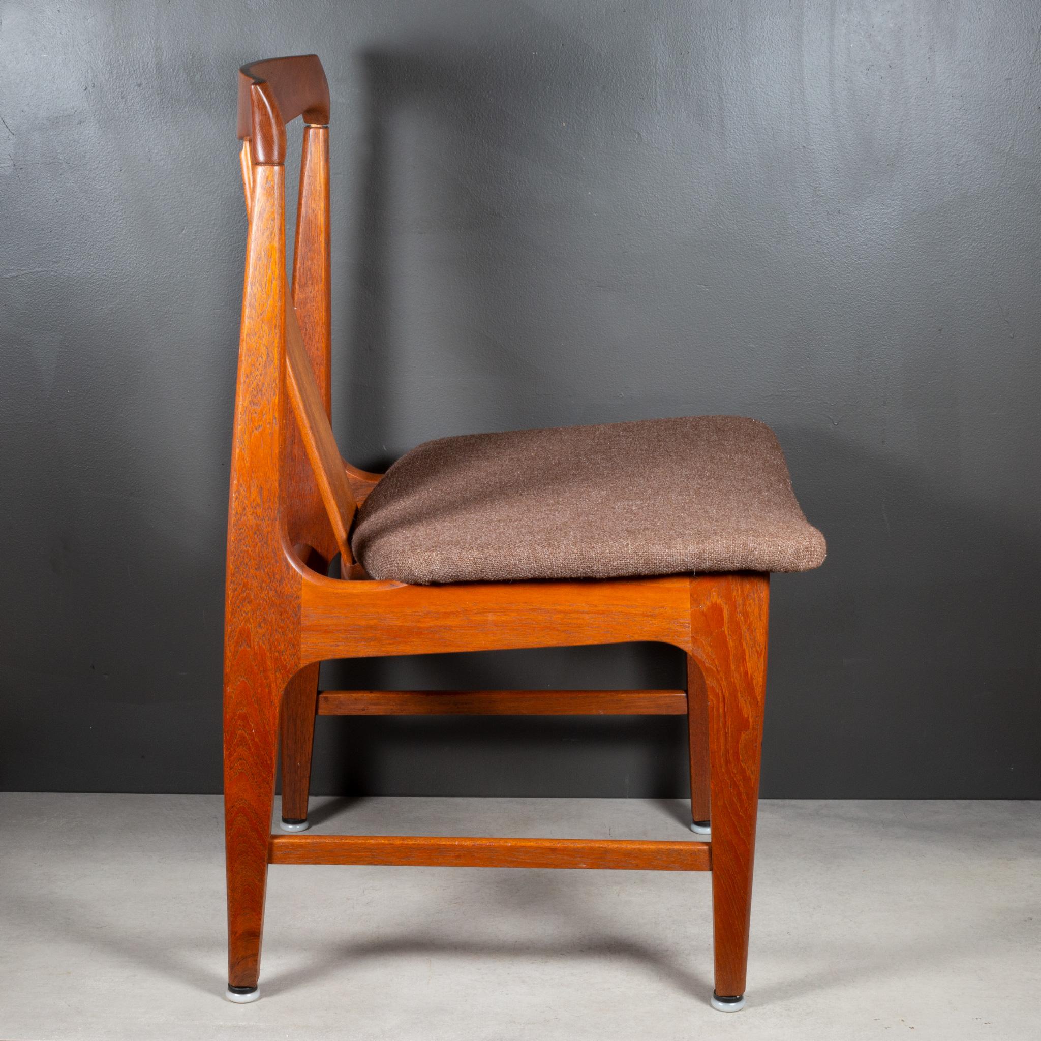 Midcentury Japanese Sculpted Teak Dining Chairs C.1960 In Good Condition For Sale In San Francisco, CA