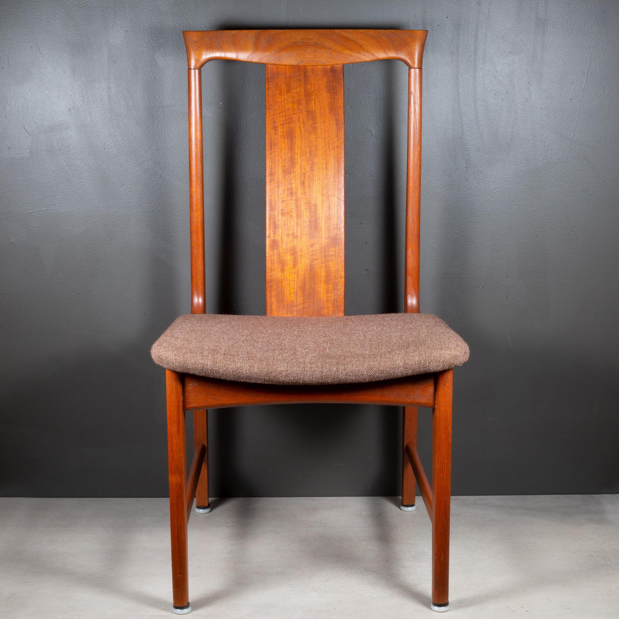 Midcentury Japanese Sculpted Teak Dining Chairs C.1960 For Sale 1