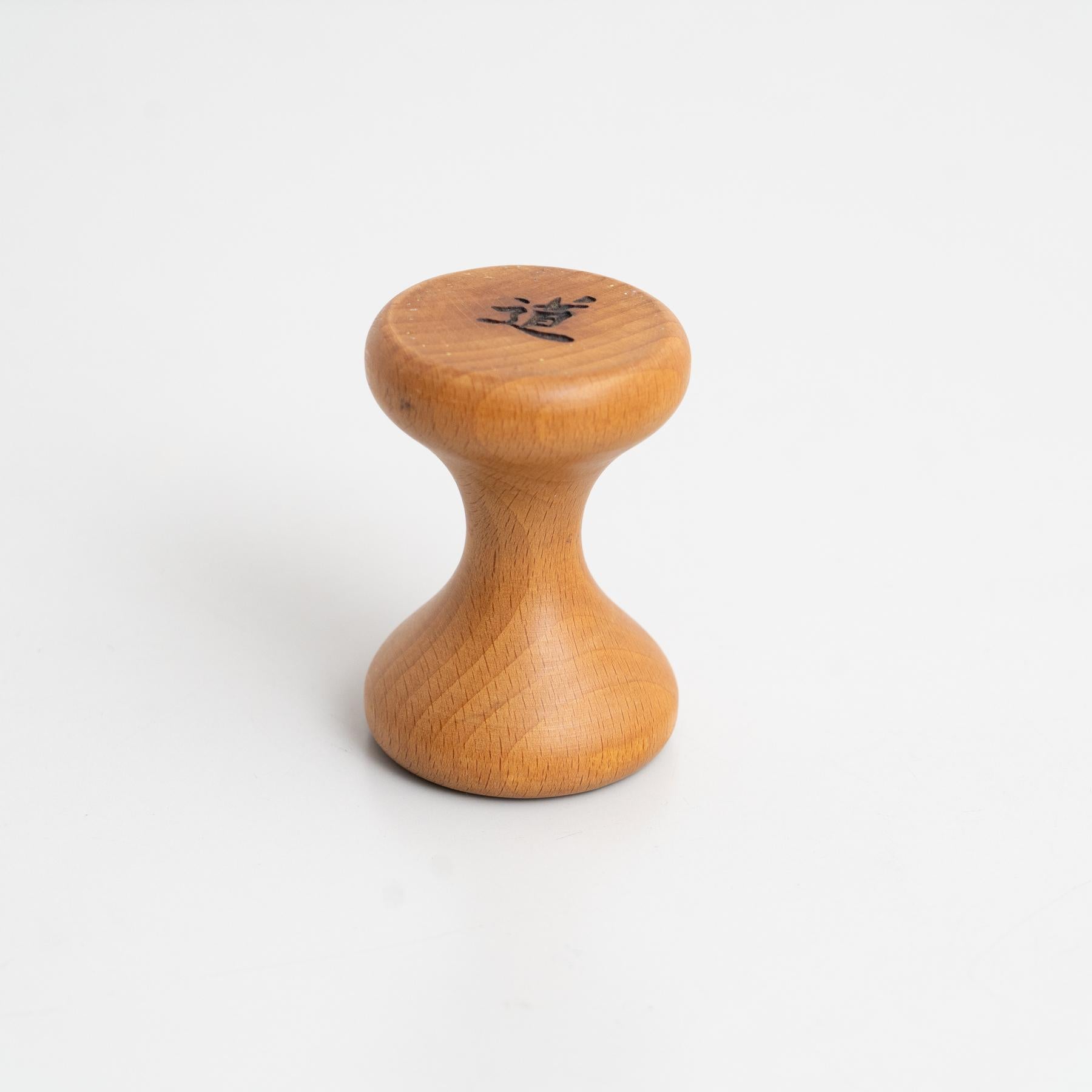 Mid-Century moderno Sigillo giapponese di metà secolo - Un capolavoro scultoreo in vendita