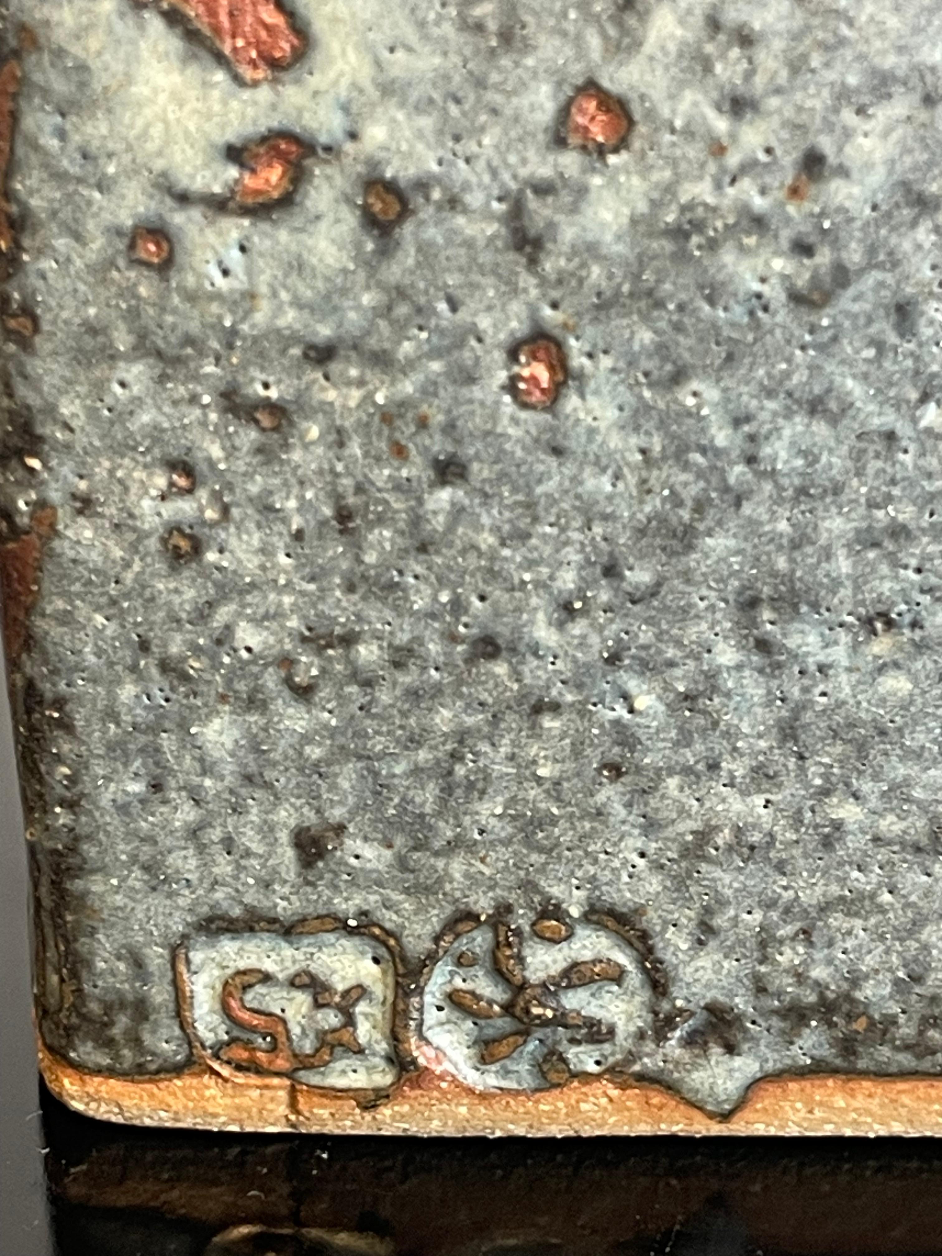 Grès Vase bouteille en grès à glaçure cendrée du milieu du siècle de Japanese Studio Pottery en vente