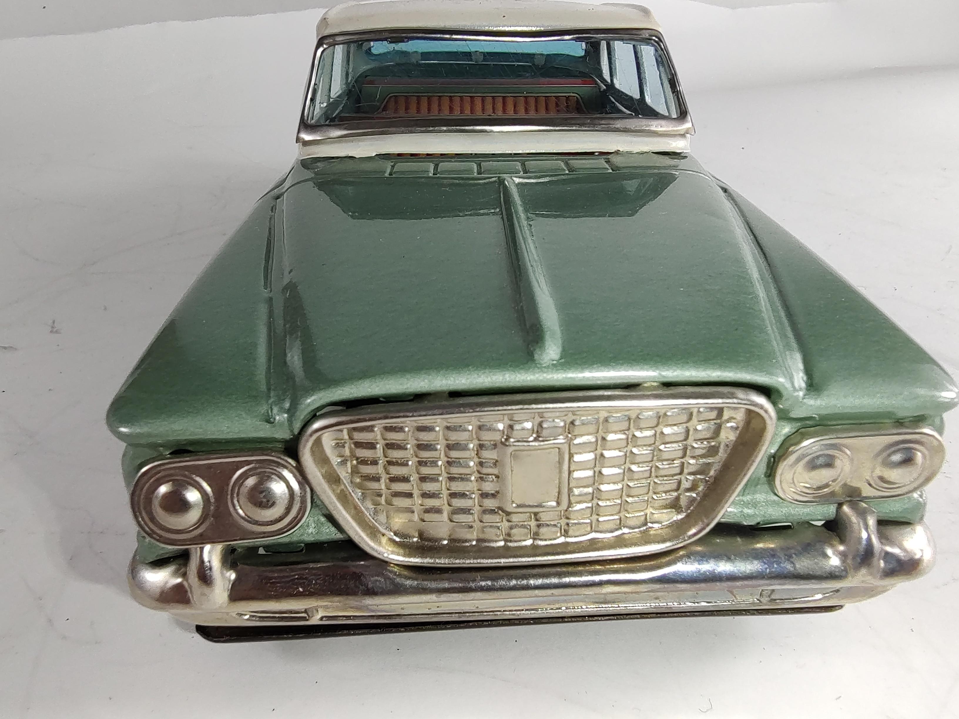 Hand-Crafted Midcentury Japanese Tin Litho Toy Plymouth Valiant, circa 1962 For Sale