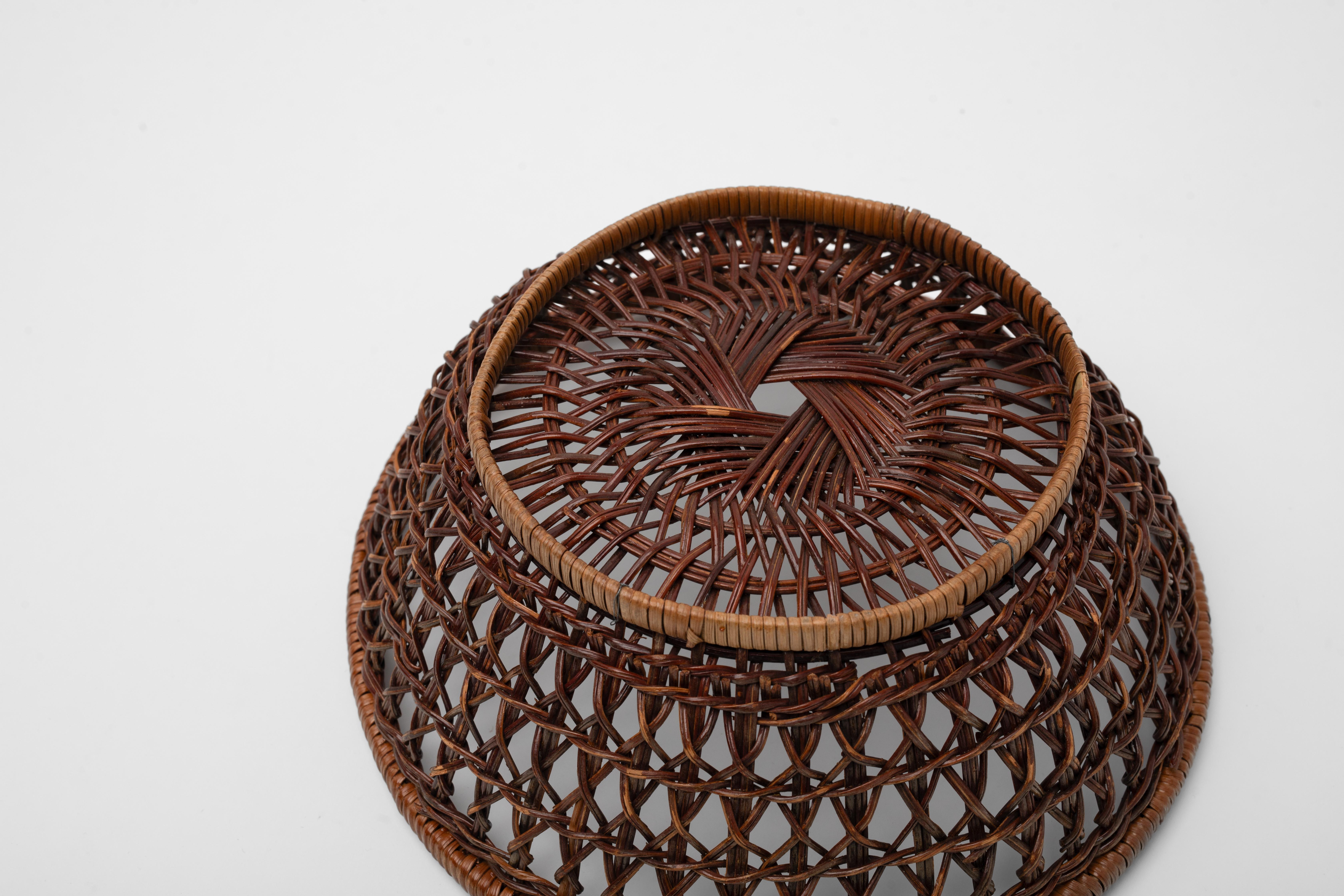 Mid Century Japanese Woven Bamboo Basket Folk Art In Good Condition For Sale In Vancouver, BC