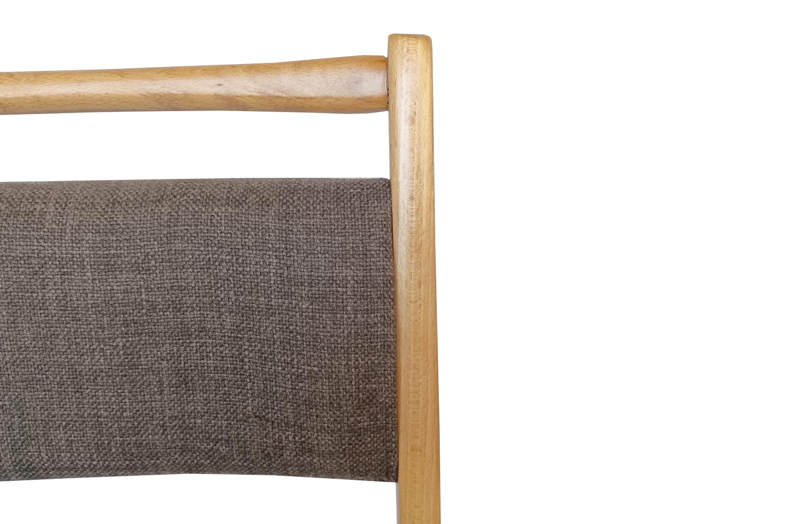 Mid Century JAR Chair, Brown Wool Millais by Dedar, Poland, Europe, 1960s. im Angebot 1