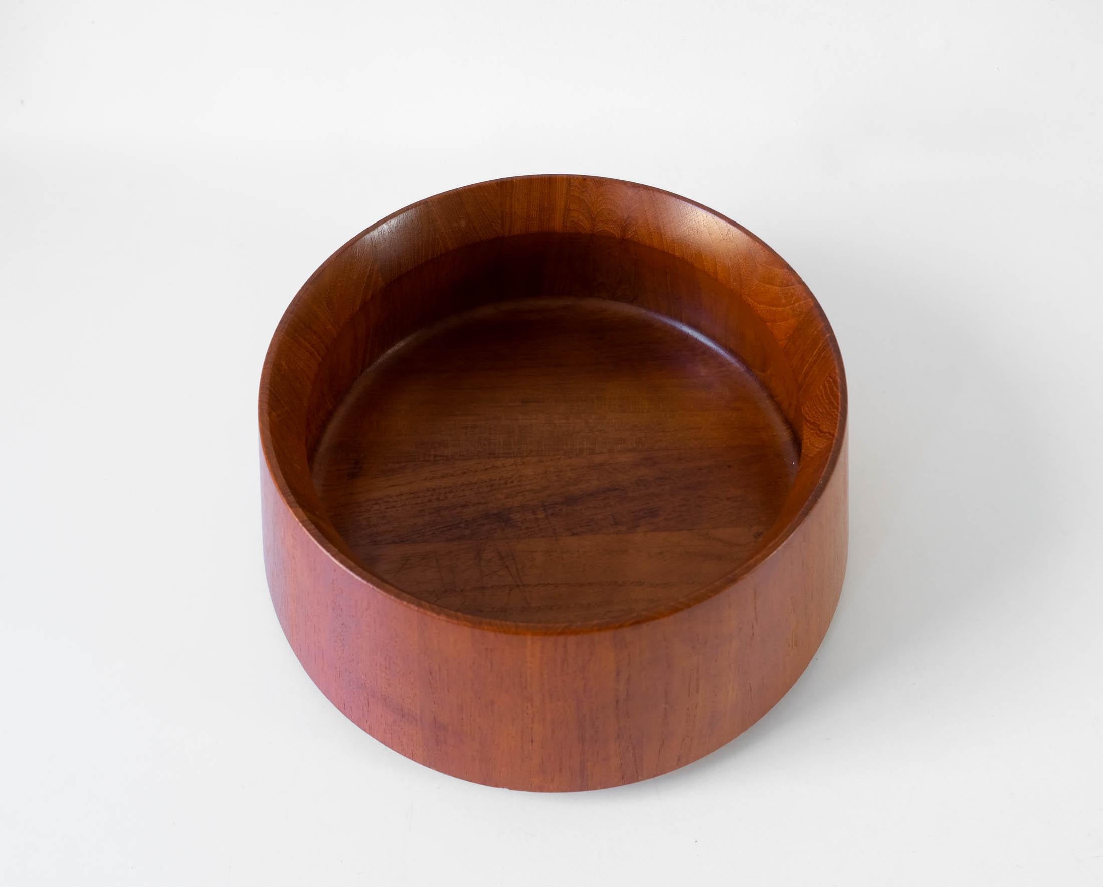 Danish Mid-Century Jens Quistgaard Teak Bowl for Dansk Designs, Denmark 1960s