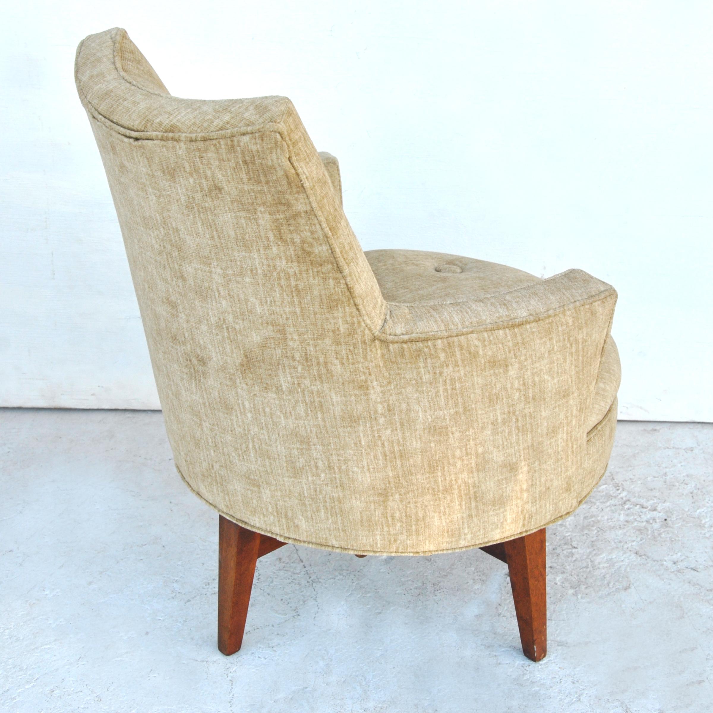 Mid-Century Modern Midcentury Jens Risom Style Swivel Lounge Chair For Sale