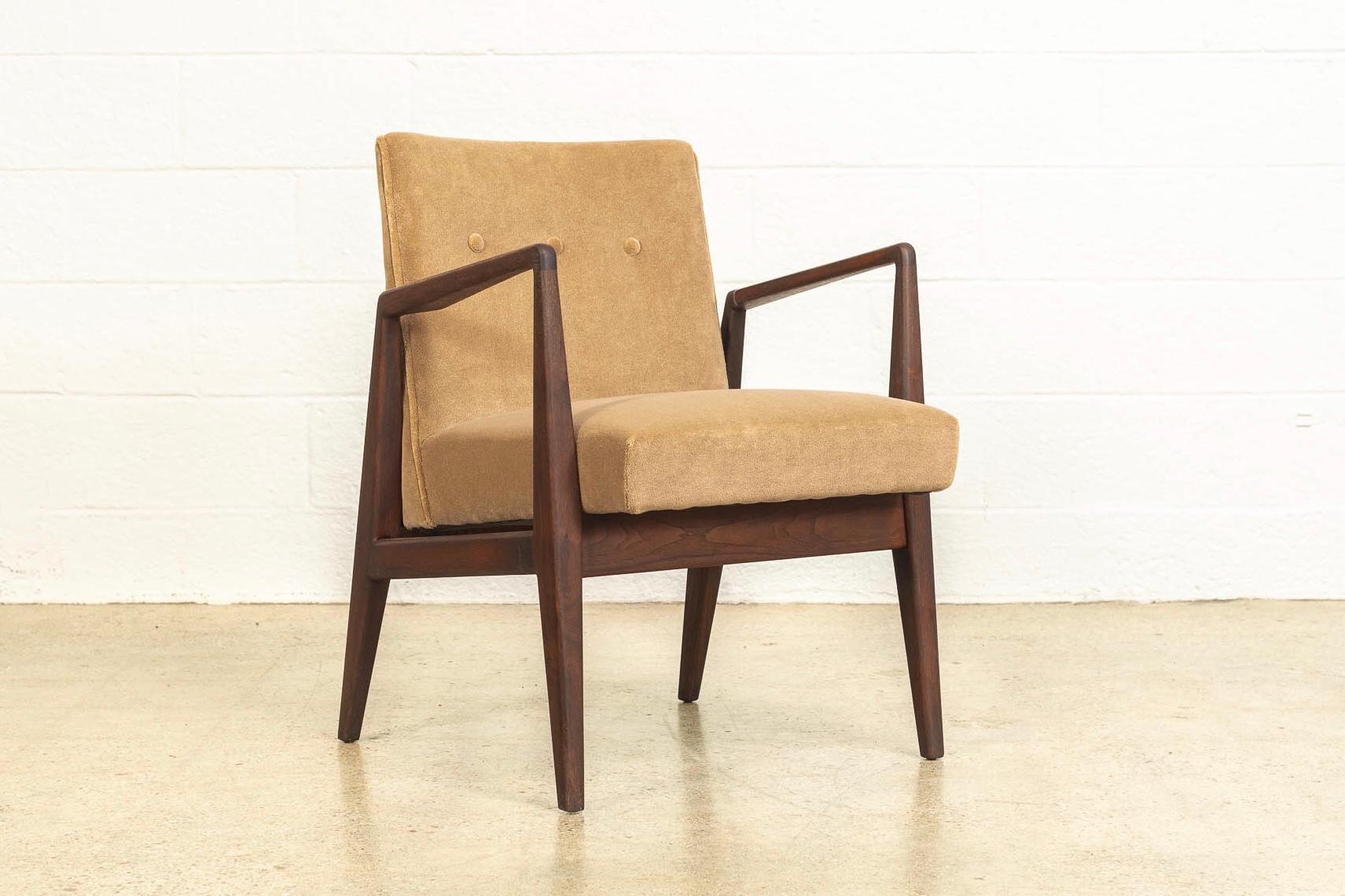 American Midcentury Jens Risom Walnut Wood and Upholstered Lounge Armchairs, a Pair For Sale