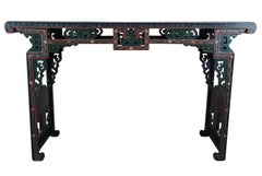 Jinlong Chinesischer Chinoiserie-Konsolentisch mit lackiertem Ming-Altar aus der Mitte des Jahrhunderts