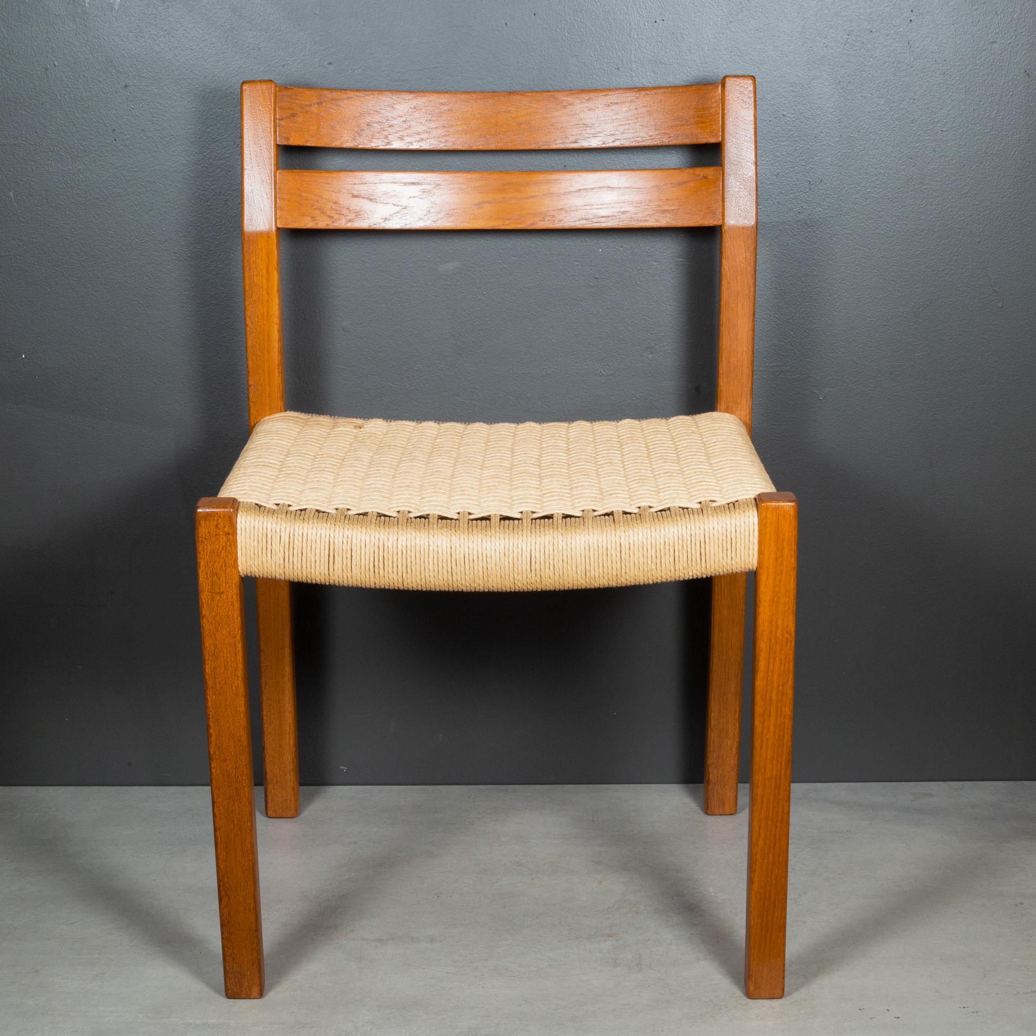 Mid-Century J.L.A. Sedie da pranzo danesi Moller Model #404 c.1974 in vendita 9