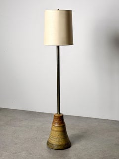 Lámpara de pie de gres cerámico esmaltado de mediados de siglo John Glick Studio Pottery Años 60