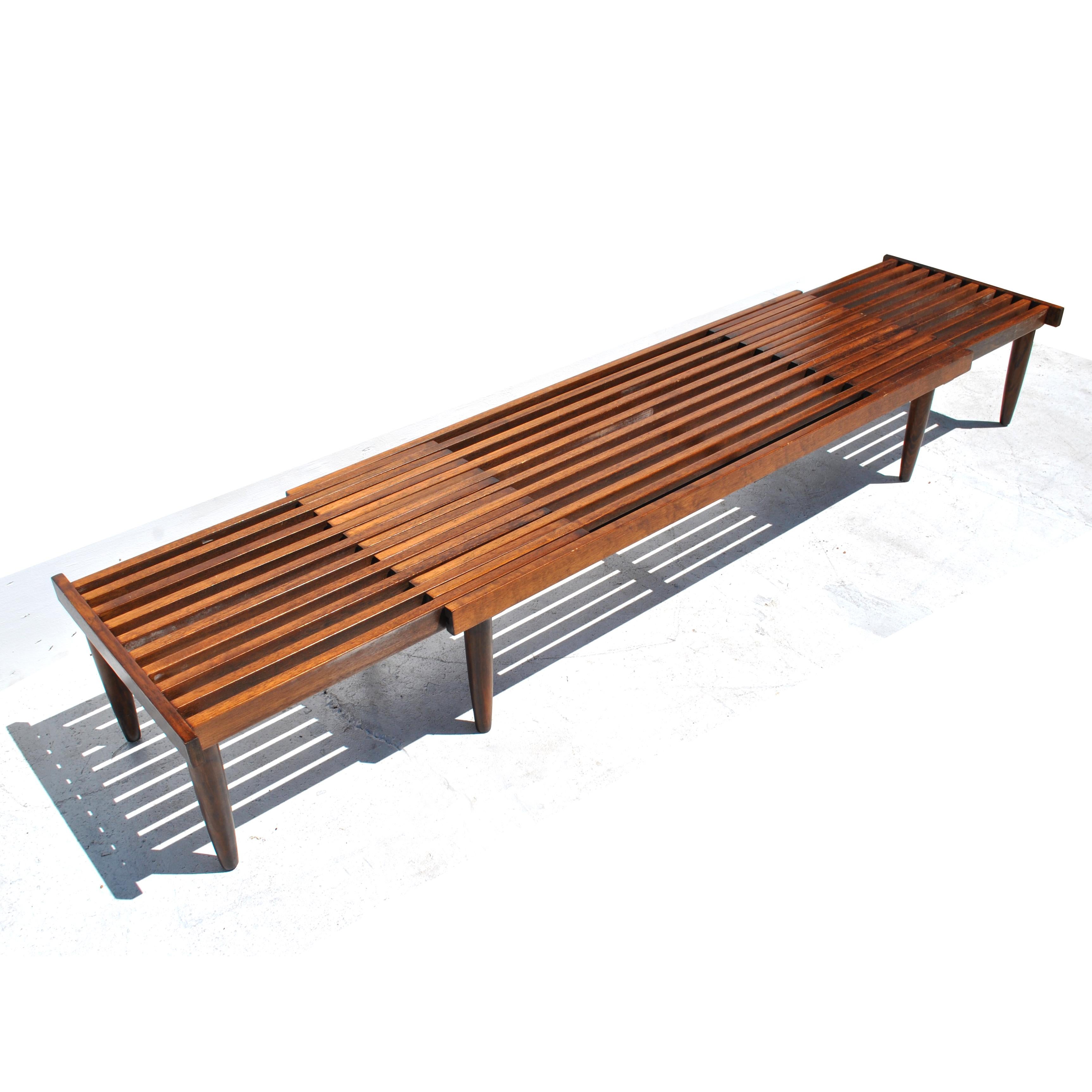 4.5 to 7 FT Midcentury John Keal for Brown Saltman Slat Expandable Bench In Good Condition In Pasadena, TX